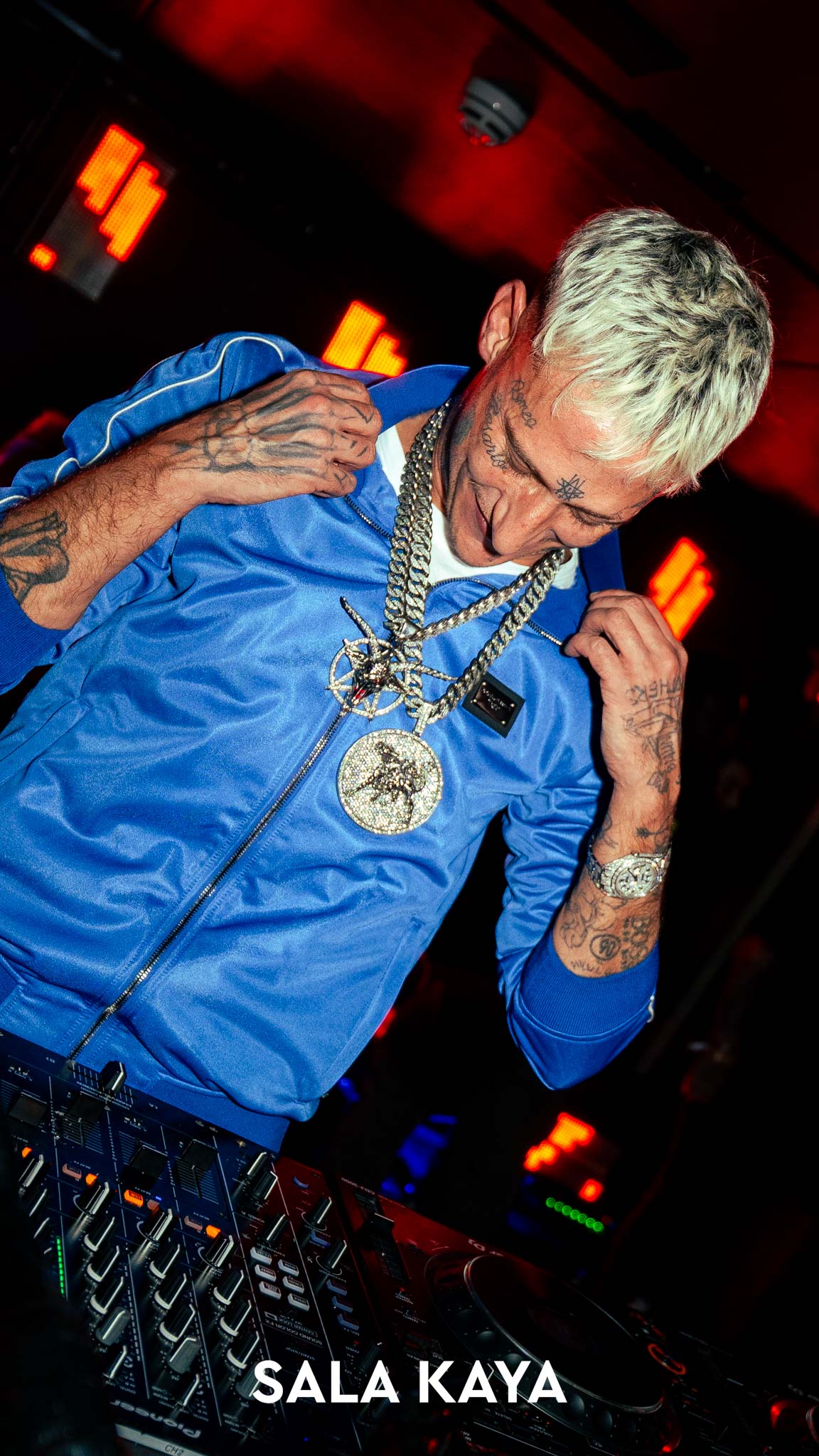 foto de público de INFIERNO CLUB BY YUNG BEEF