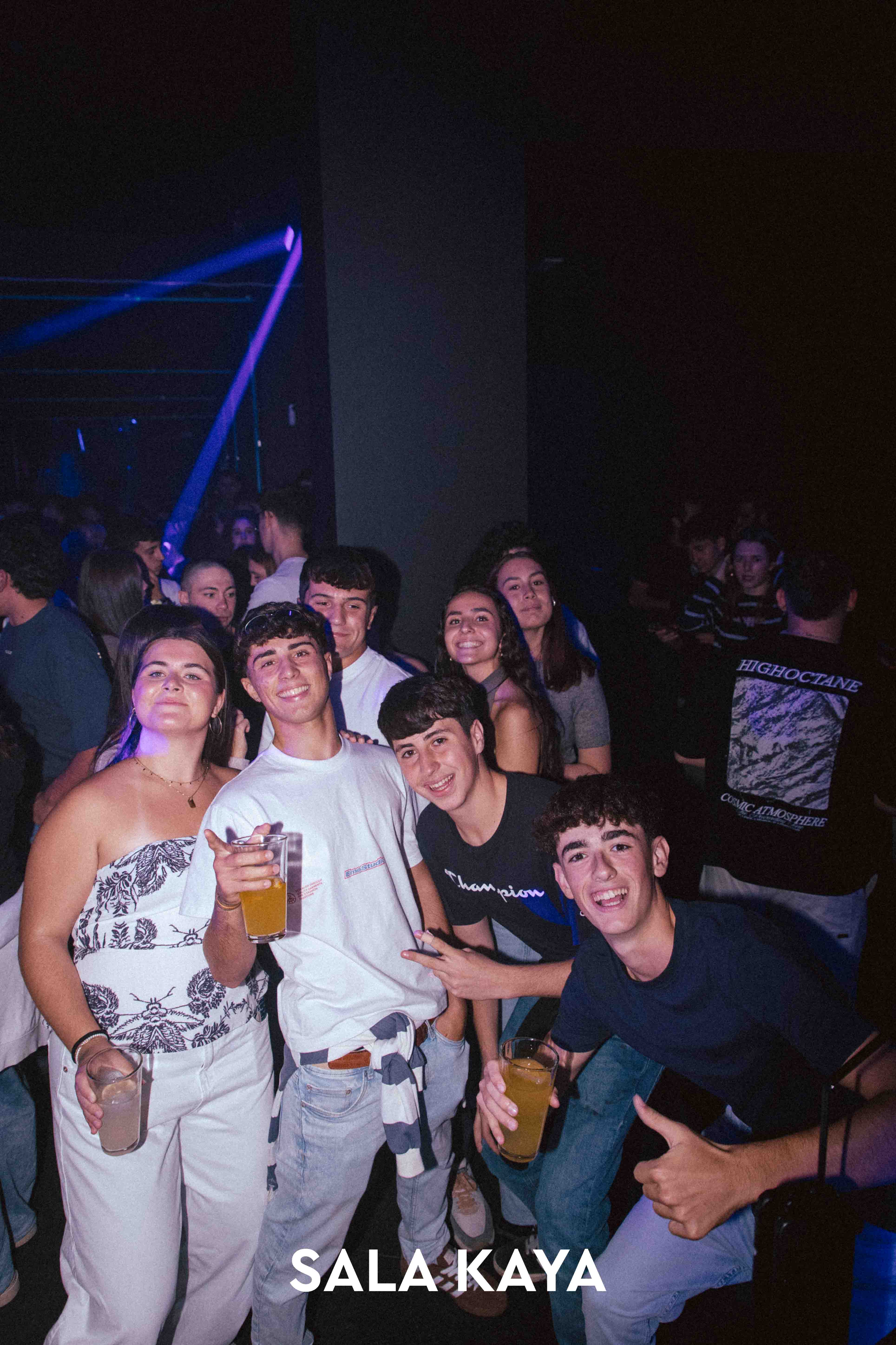 foto de público de LA BIBLIOTECA