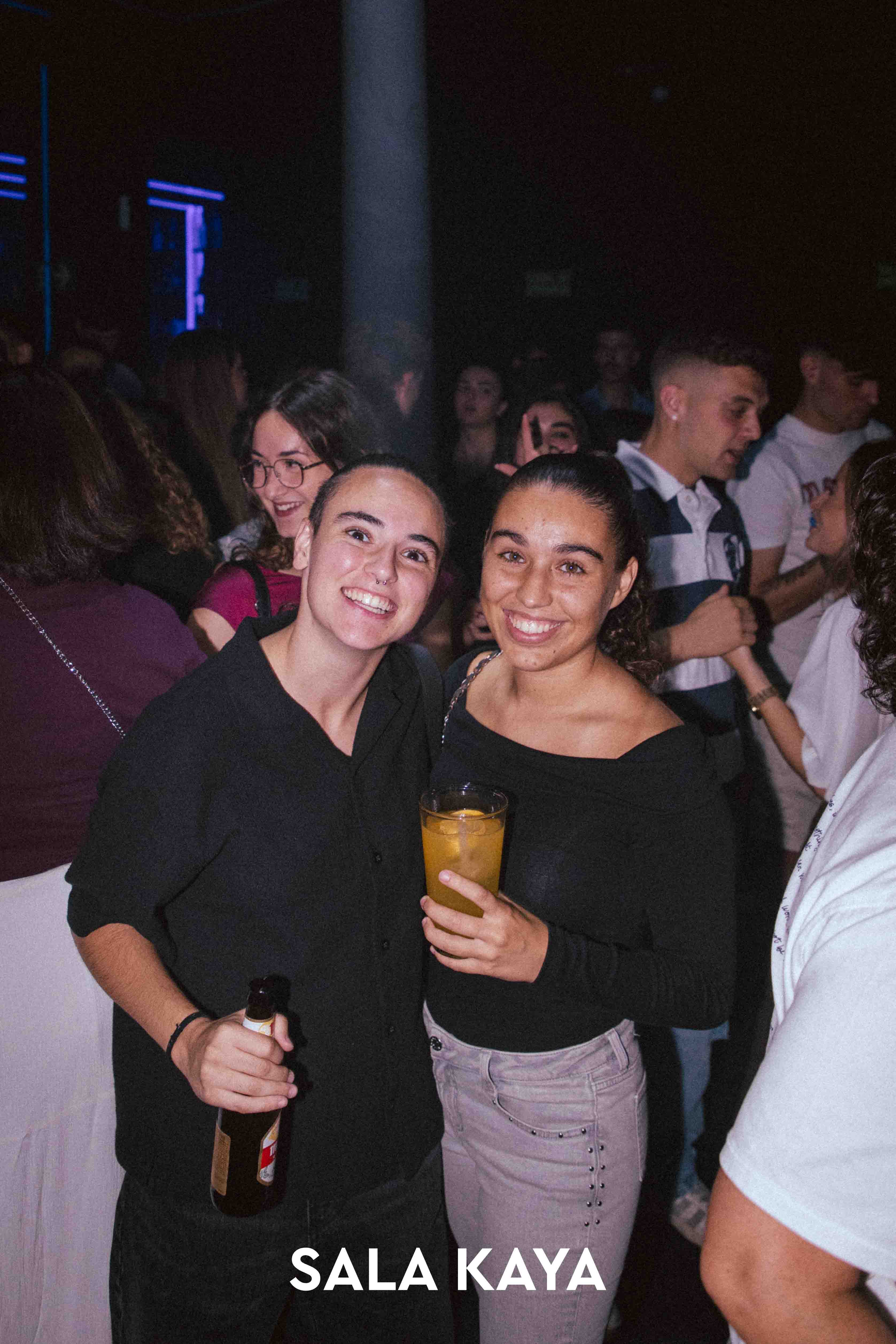 foto de público de LA BIBLIOTECA