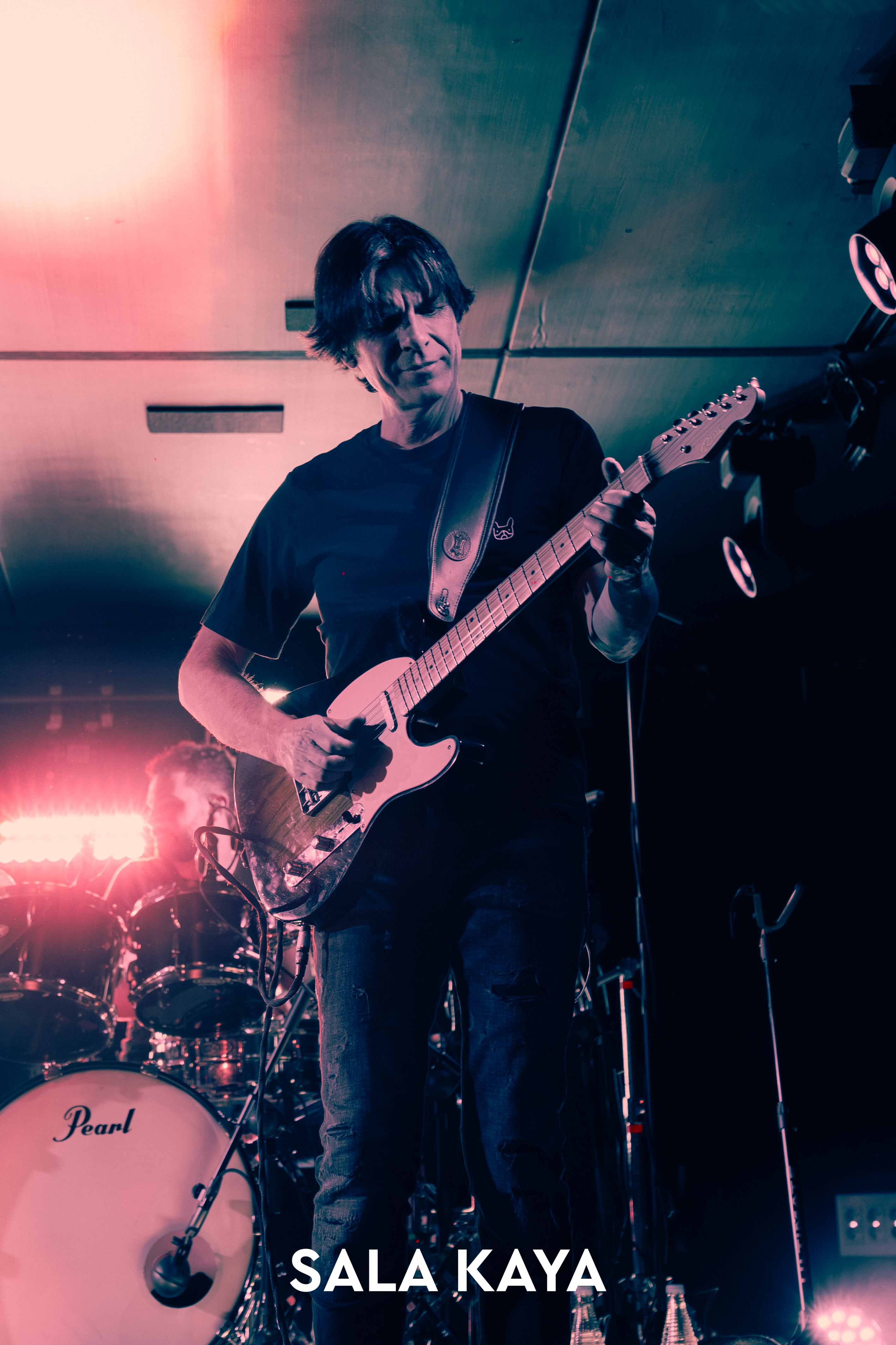 foto de público de MALDITA NEREA