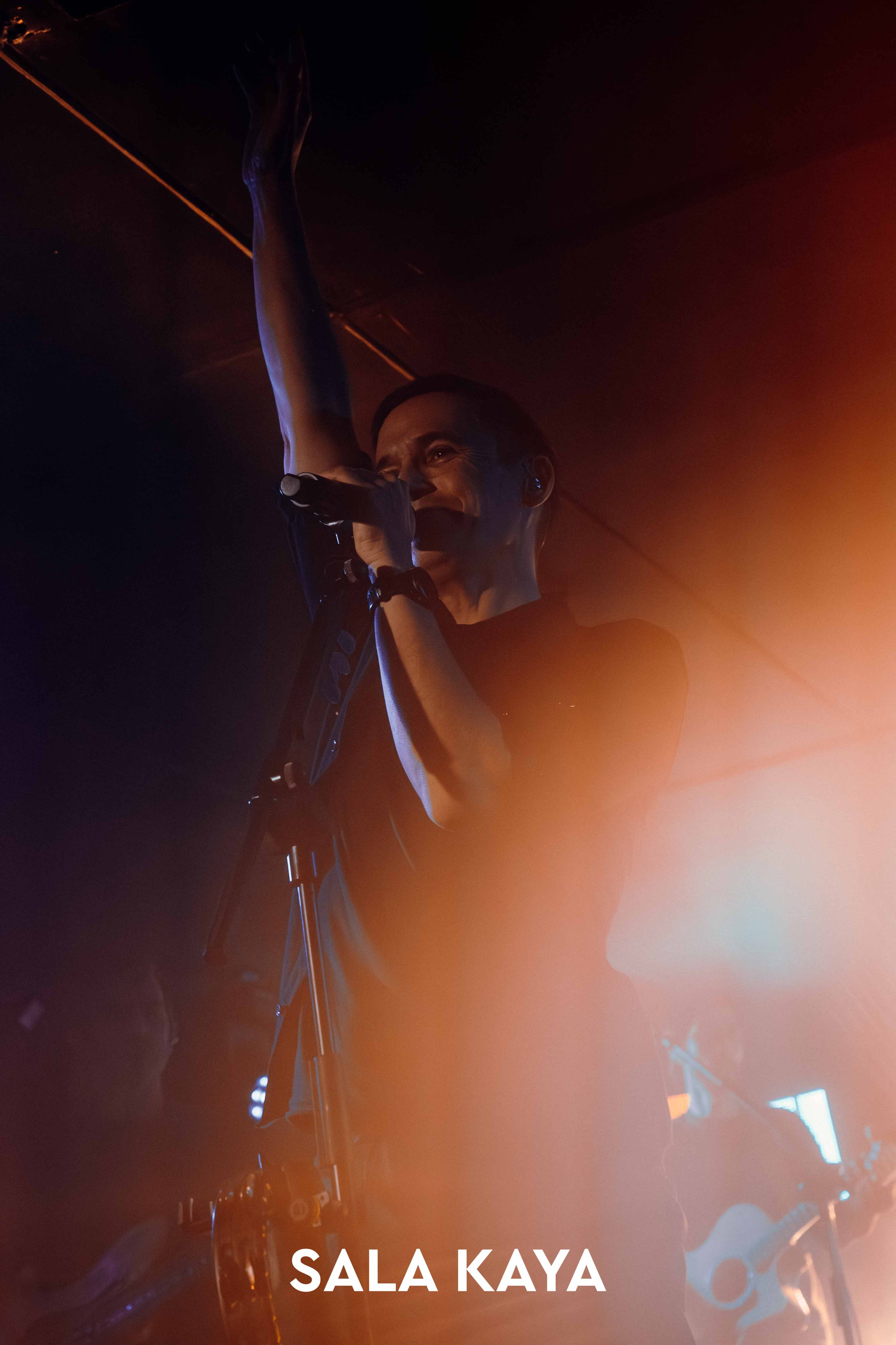 foto de público de MALDITA NEREA