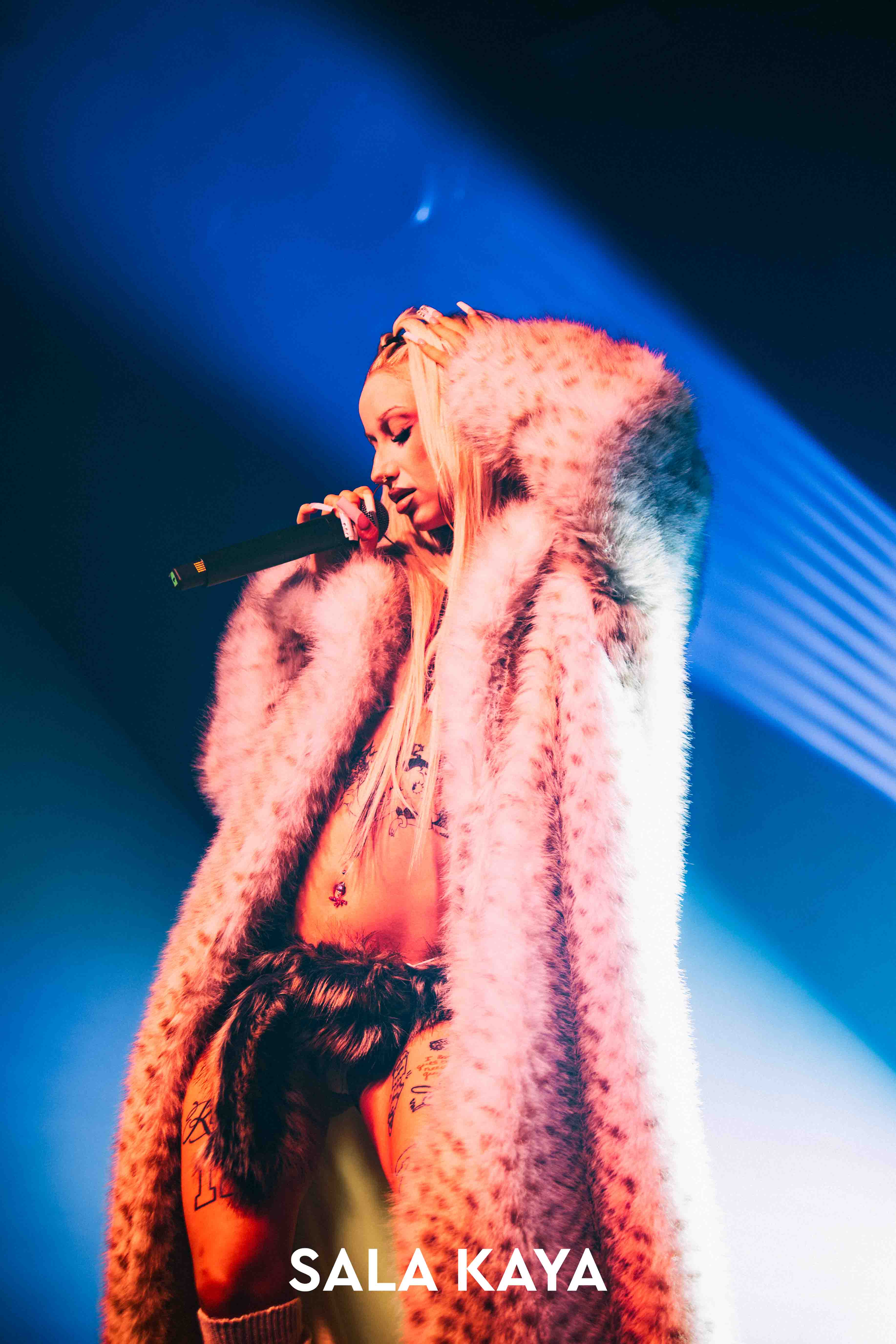 foto de público de METRIKA