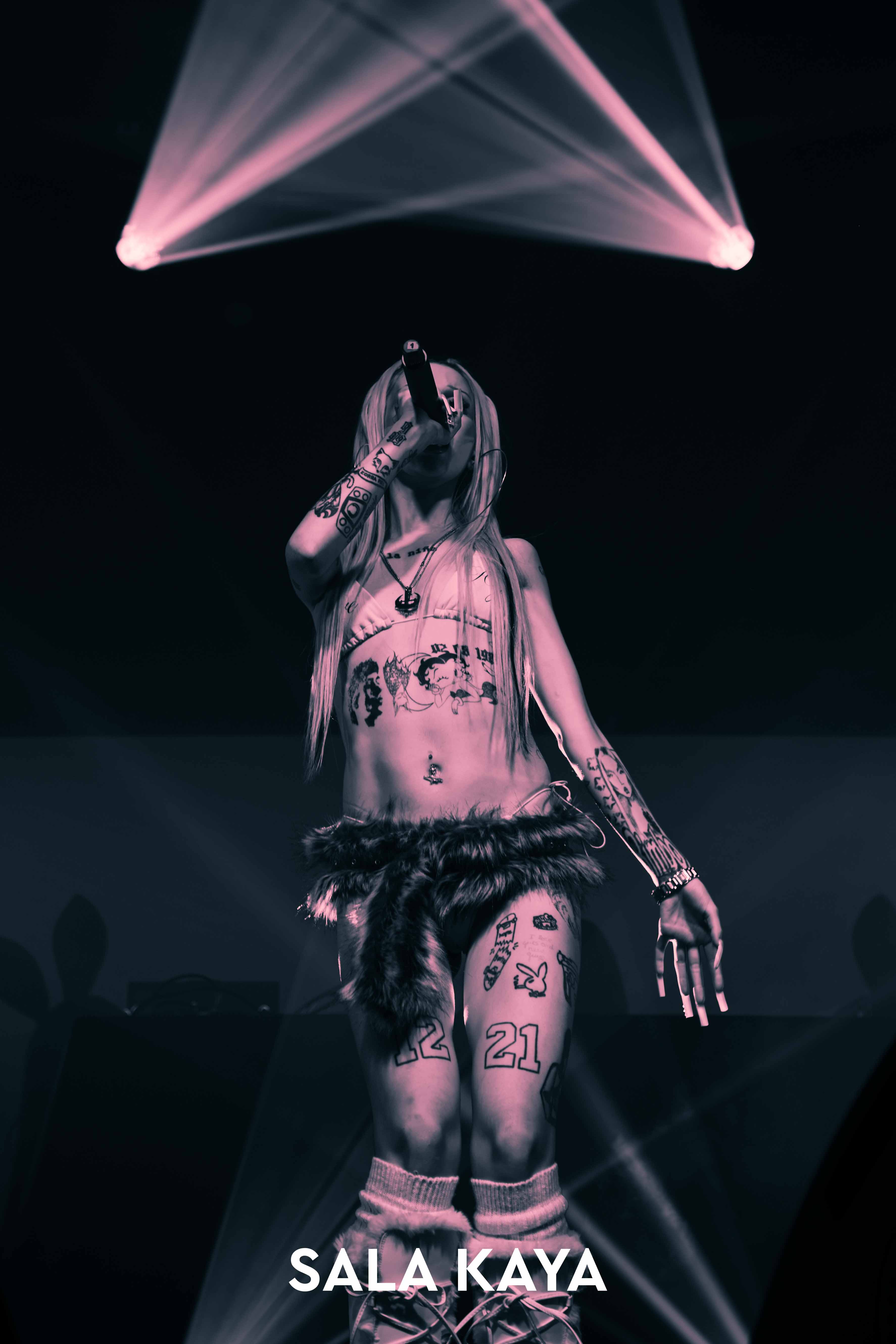 foto de público de METRIKA