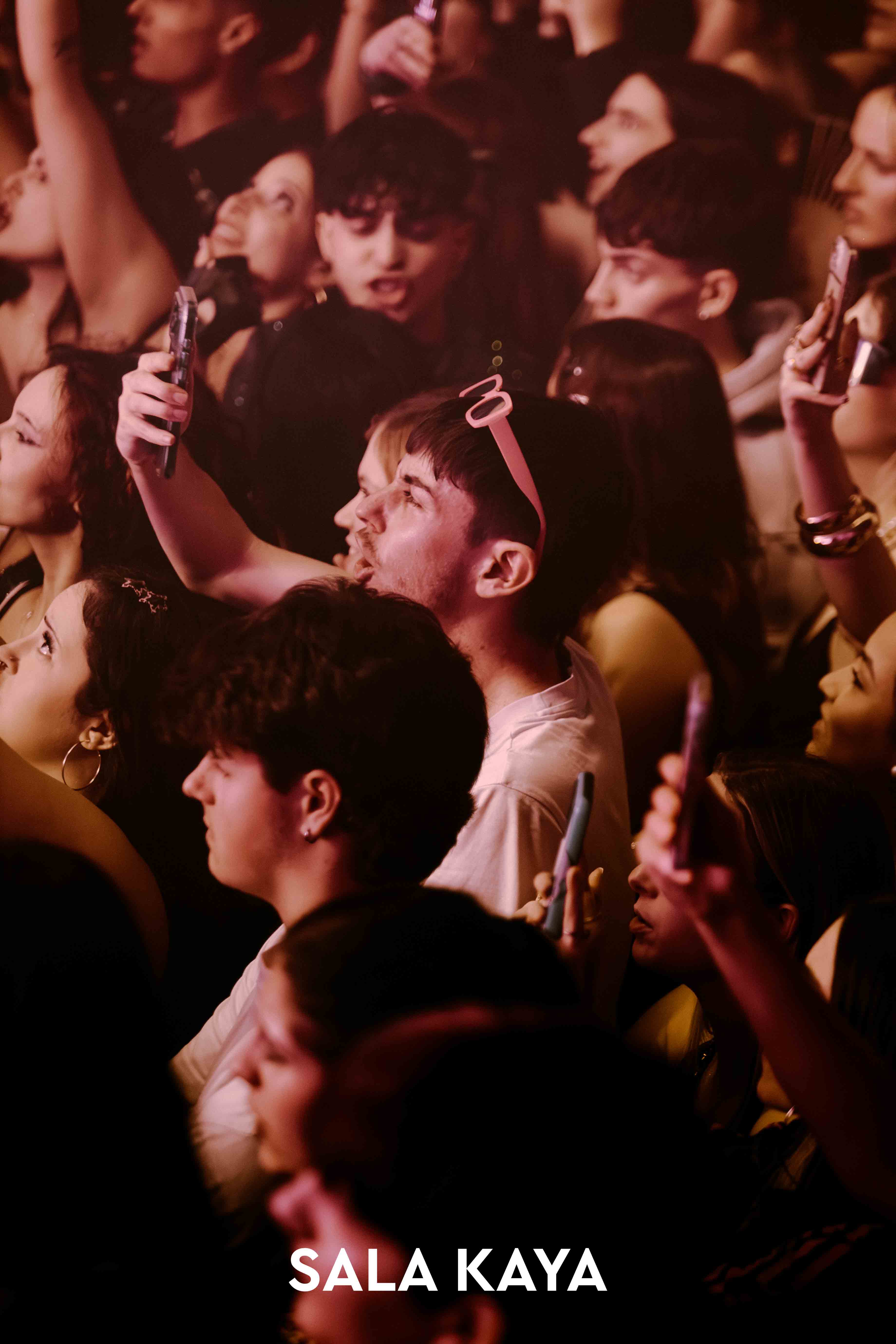 foto de público de METRIKA