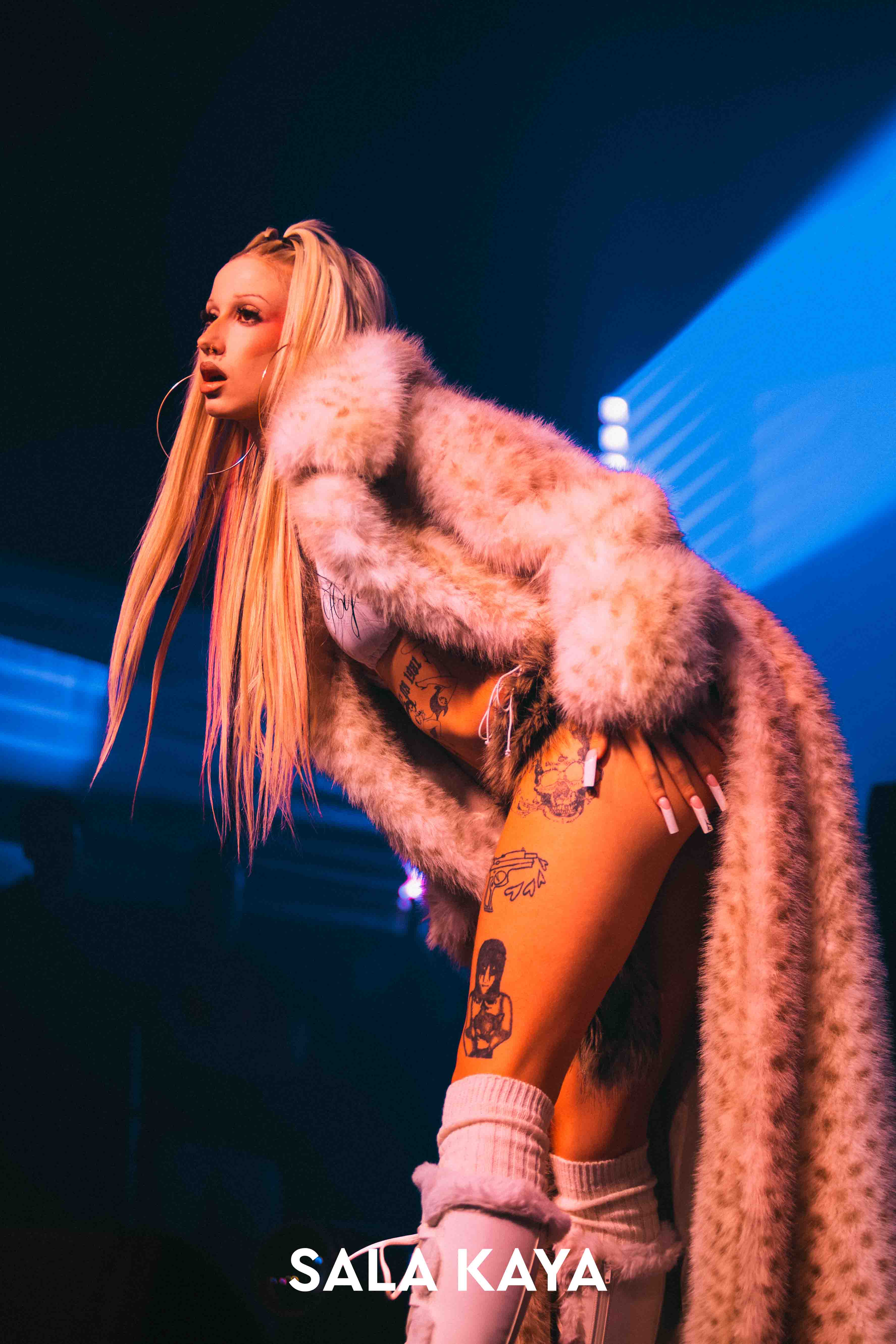 foto de público de METRIKA