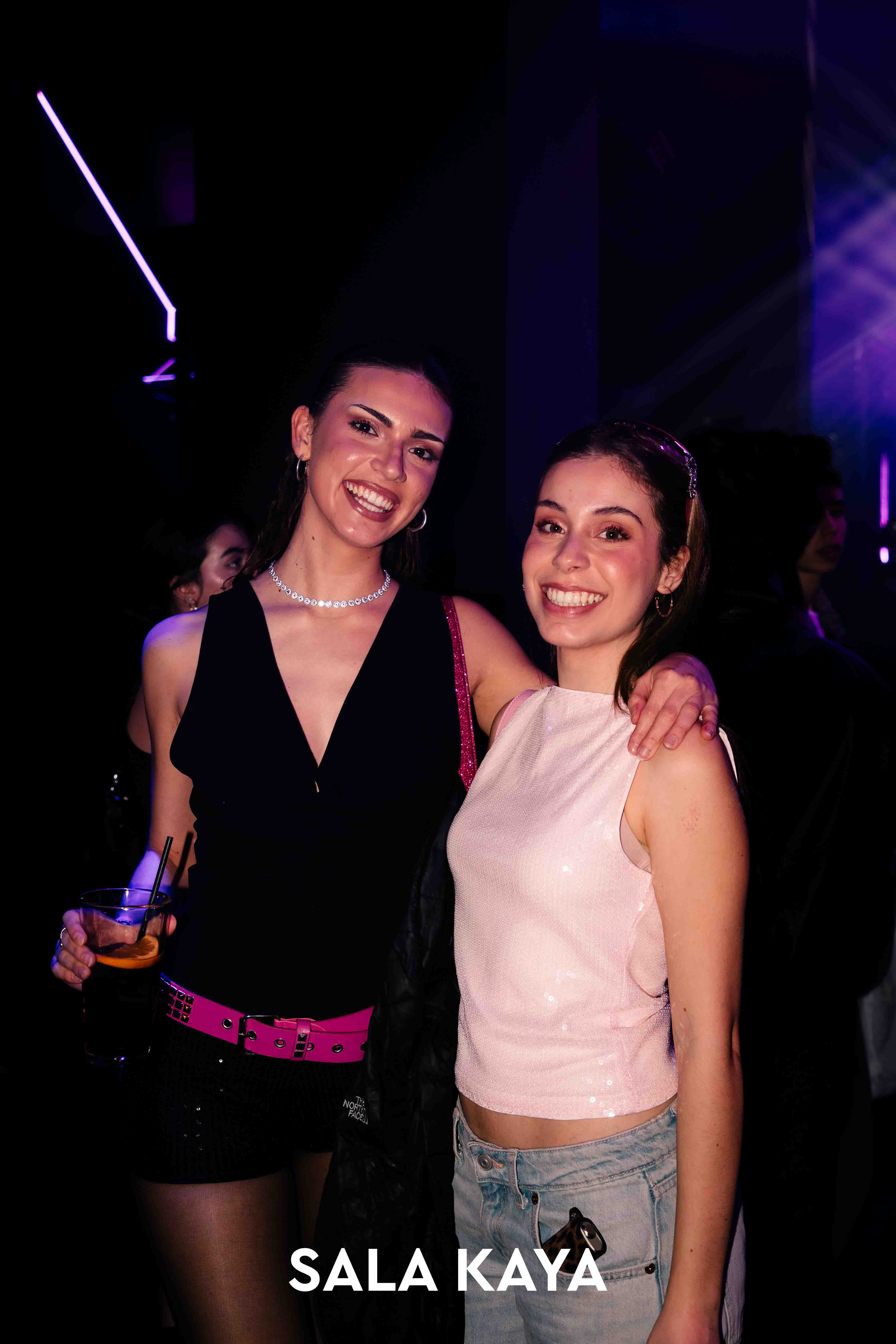 foto de público de METRIKA