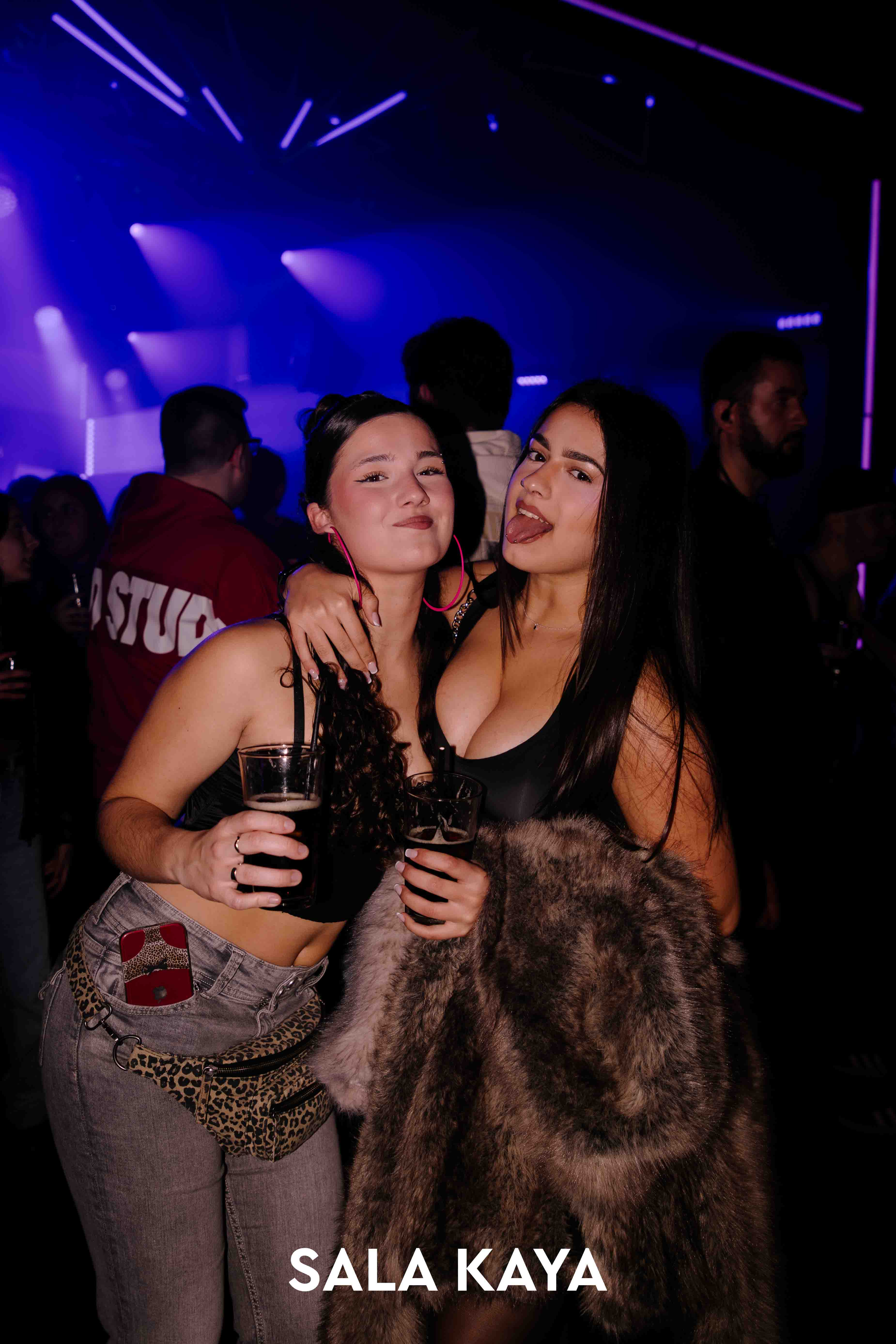 foto de público de METRIKA