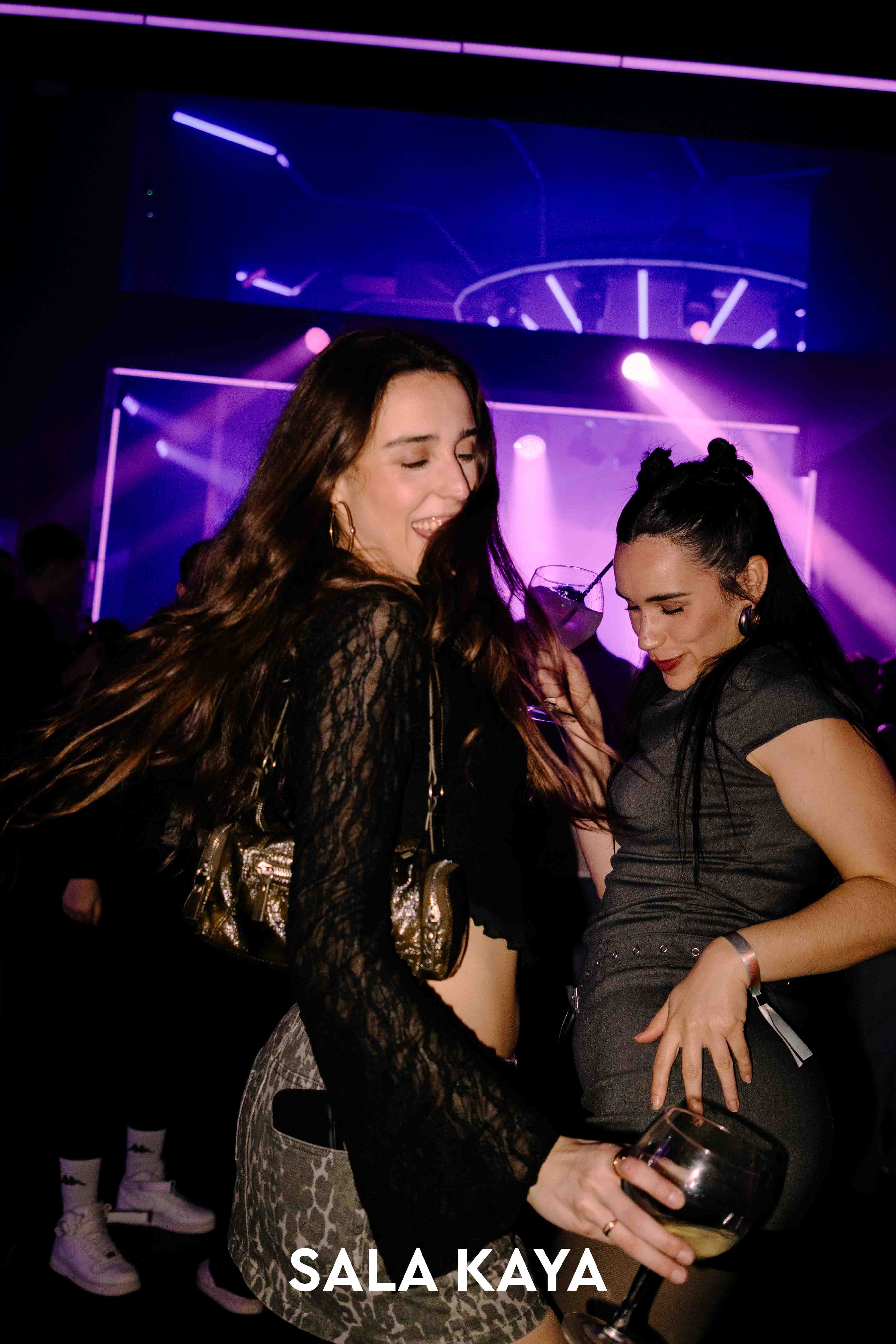 foto de público de METRIKA