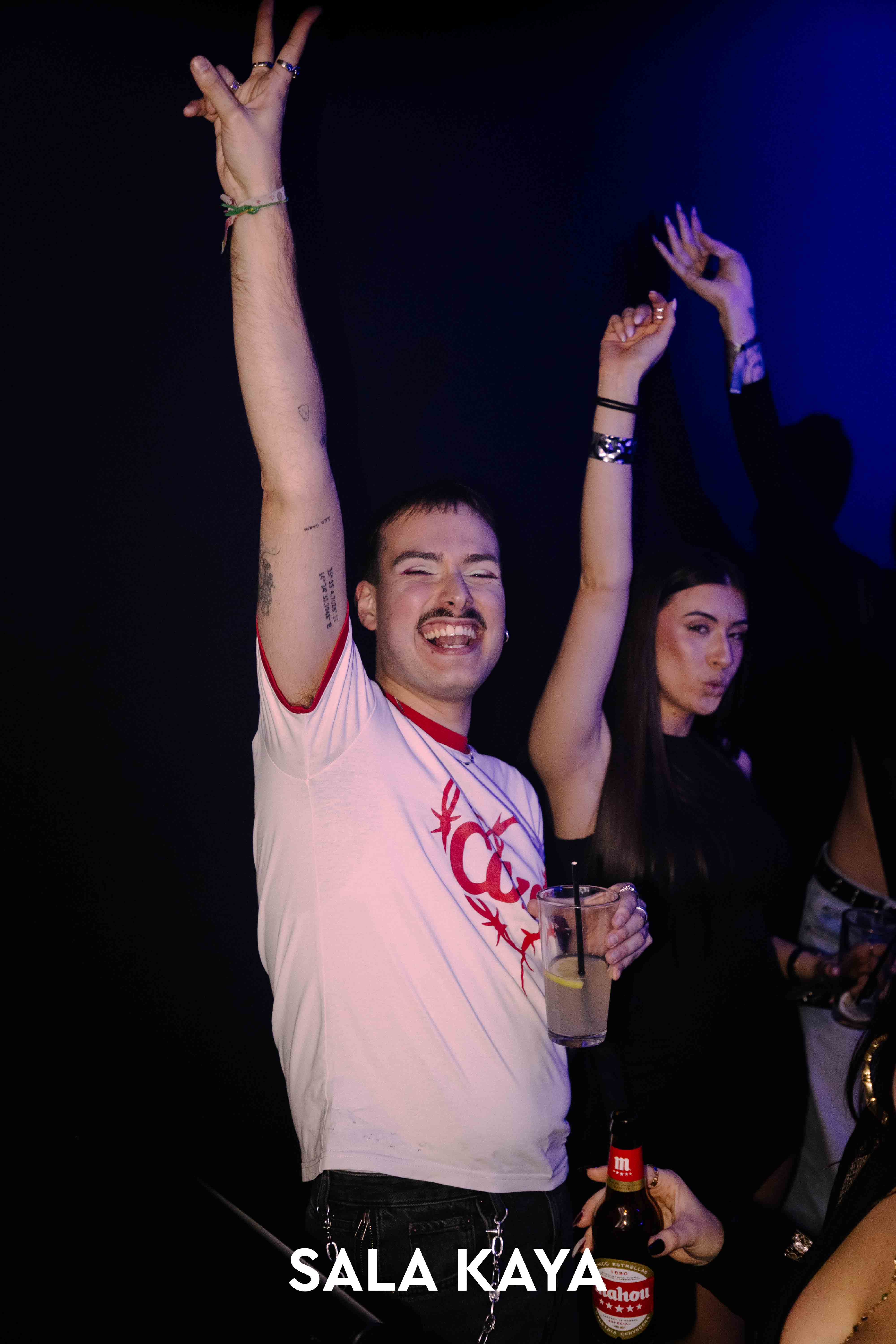 foto de público de METRIKA