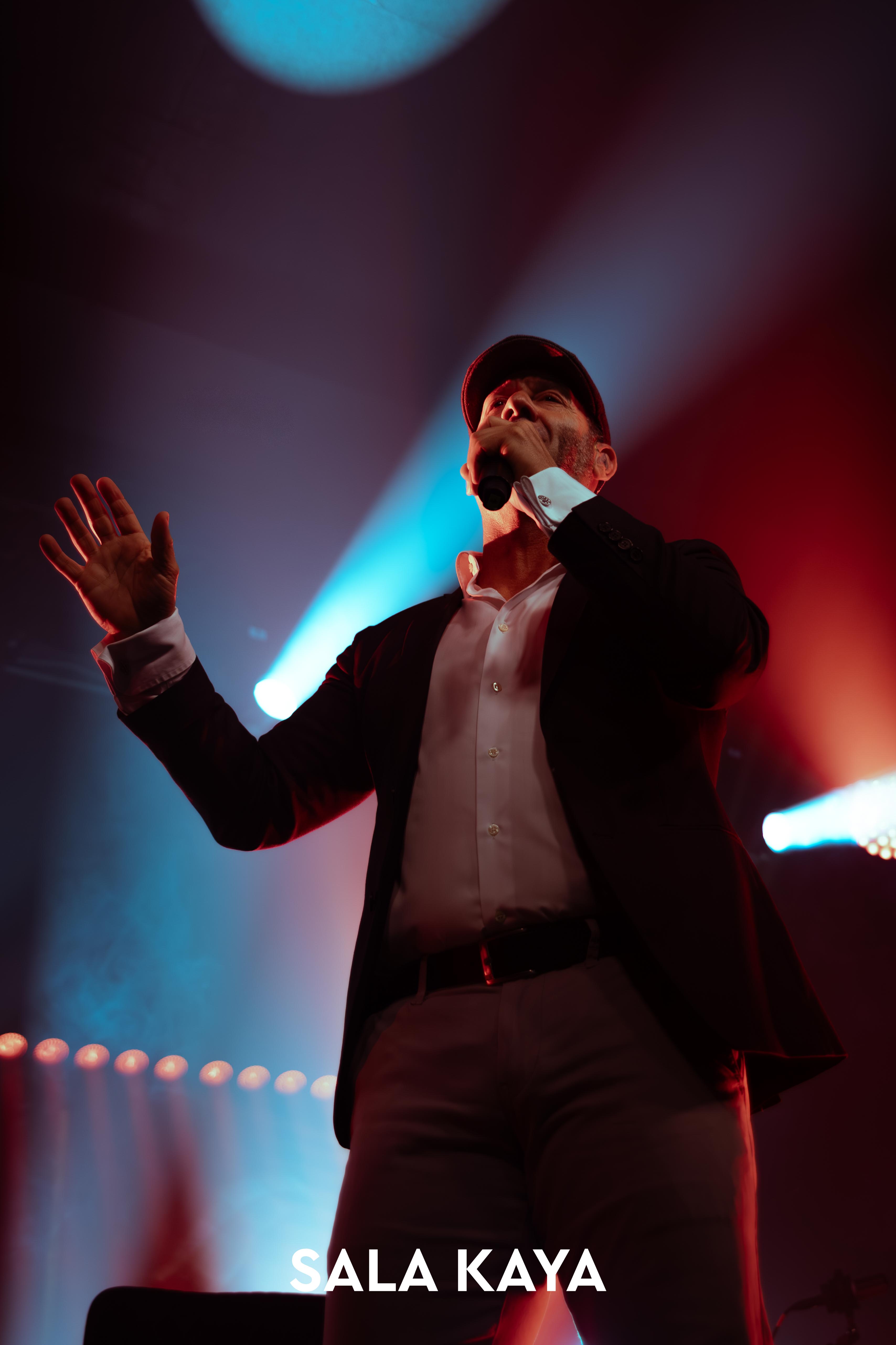 foto de público de PACO CANDELA