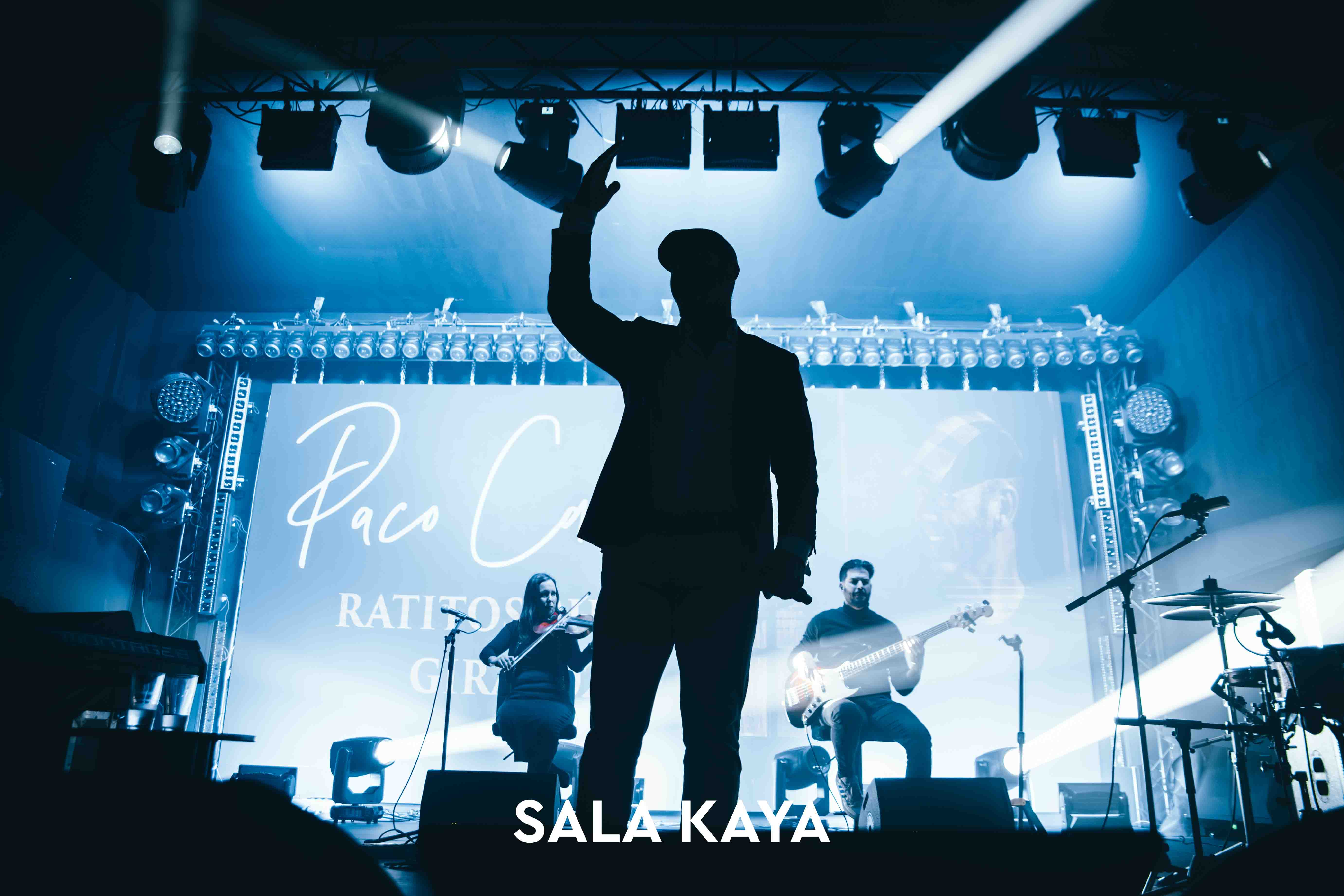 foto de público de PACO CANDELA