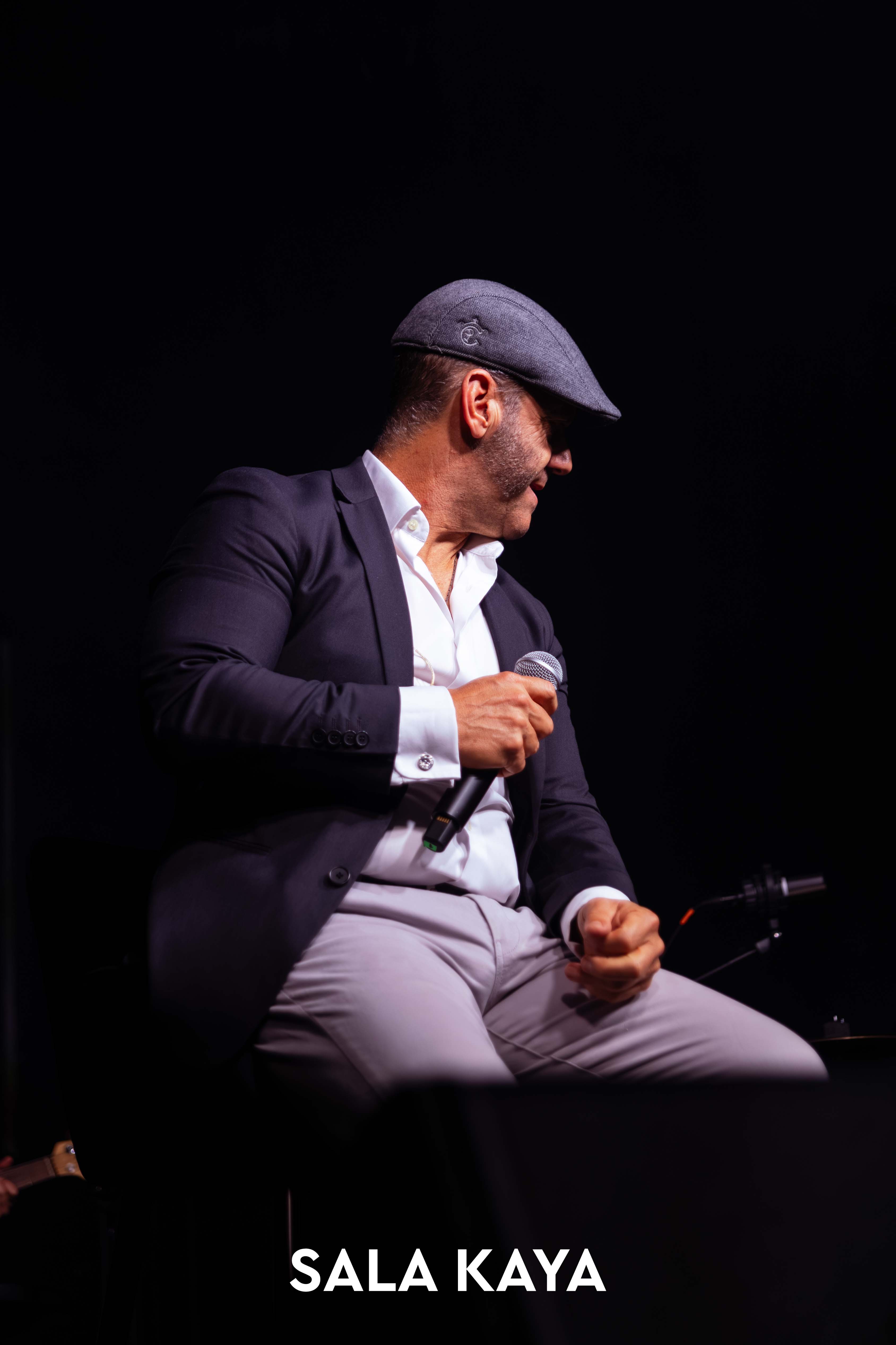 foto de público de PACO CANDELA