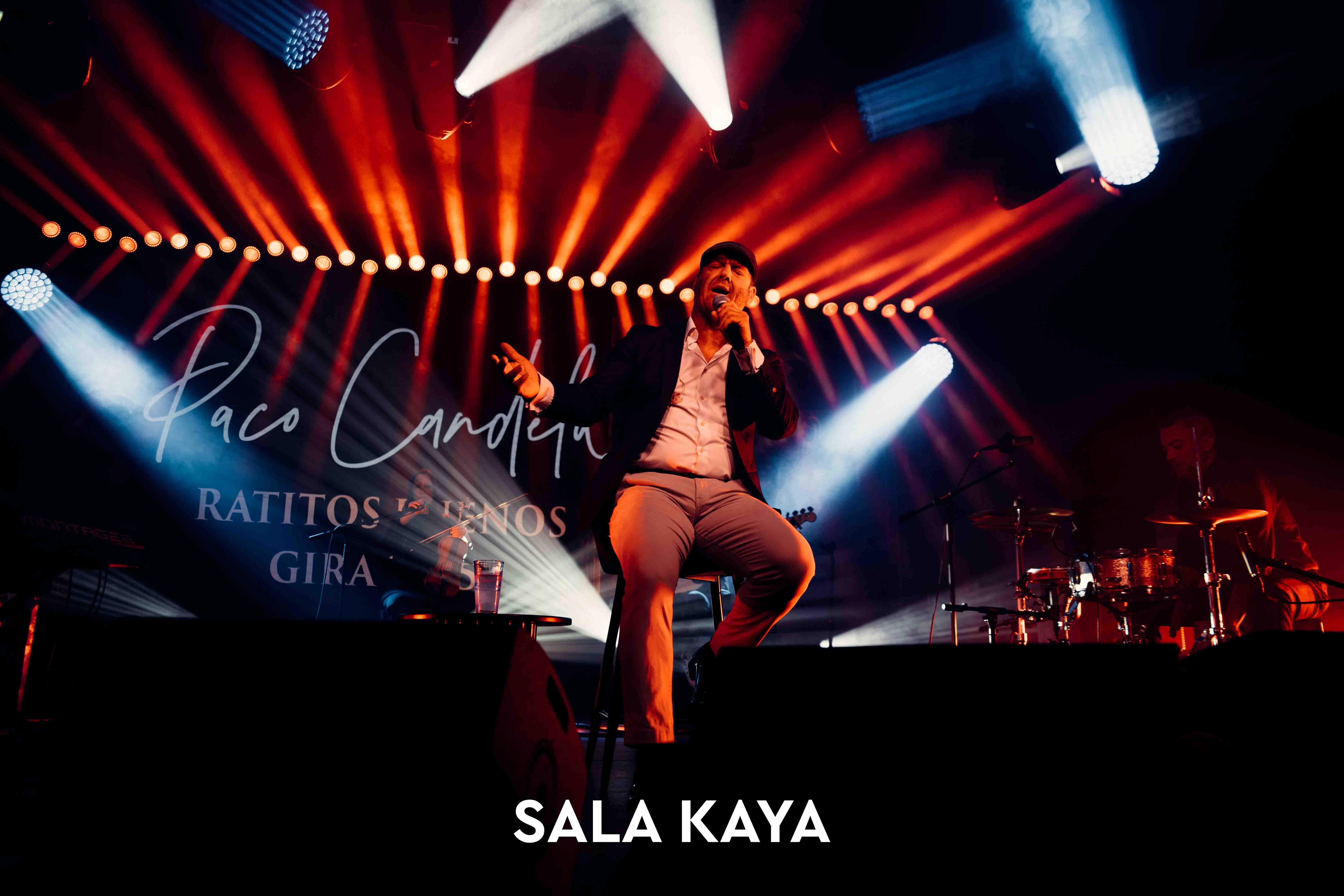 foto de público de PACO CANDELA