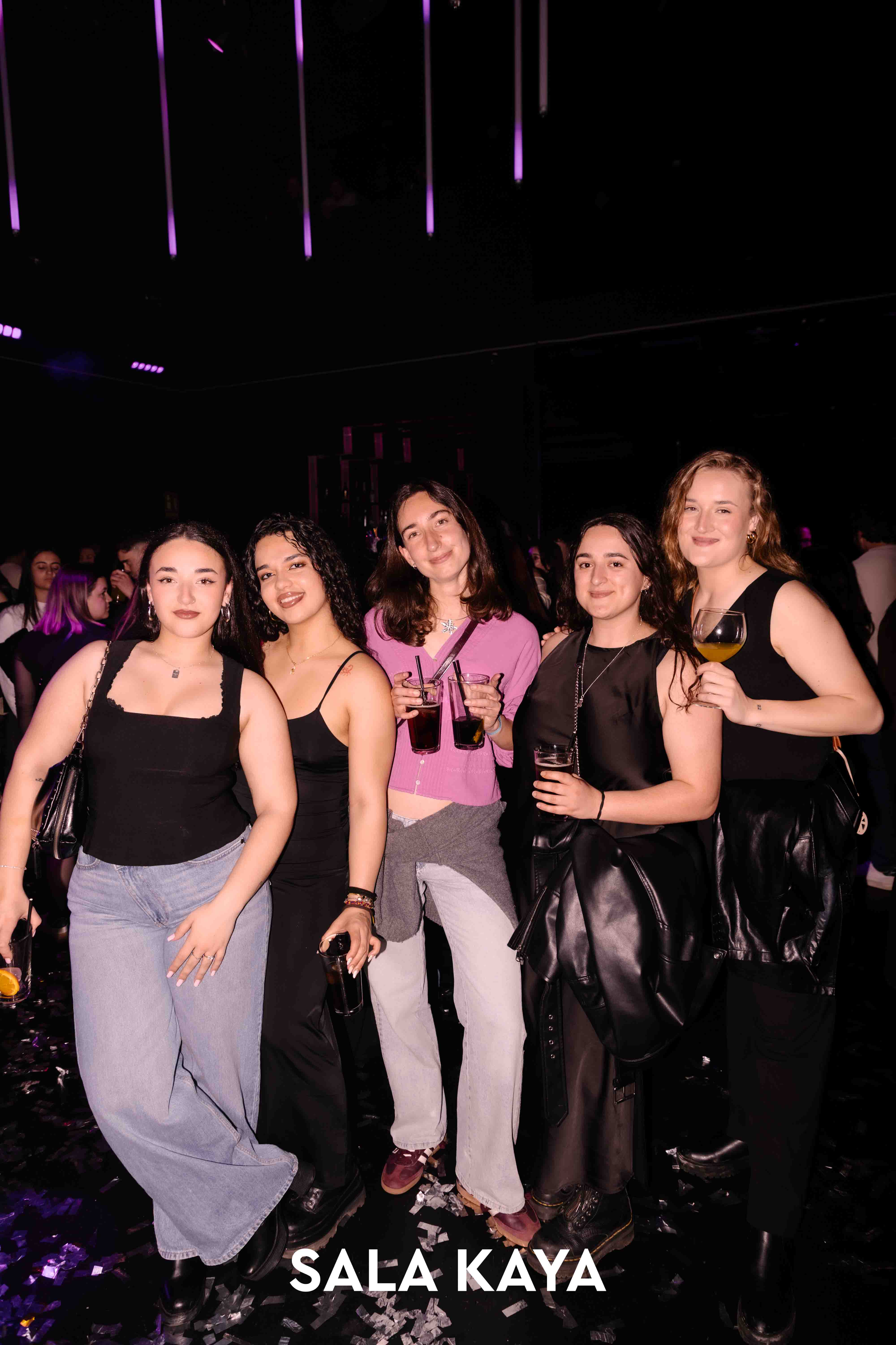 foto de público de POST HENRY MENDEZ