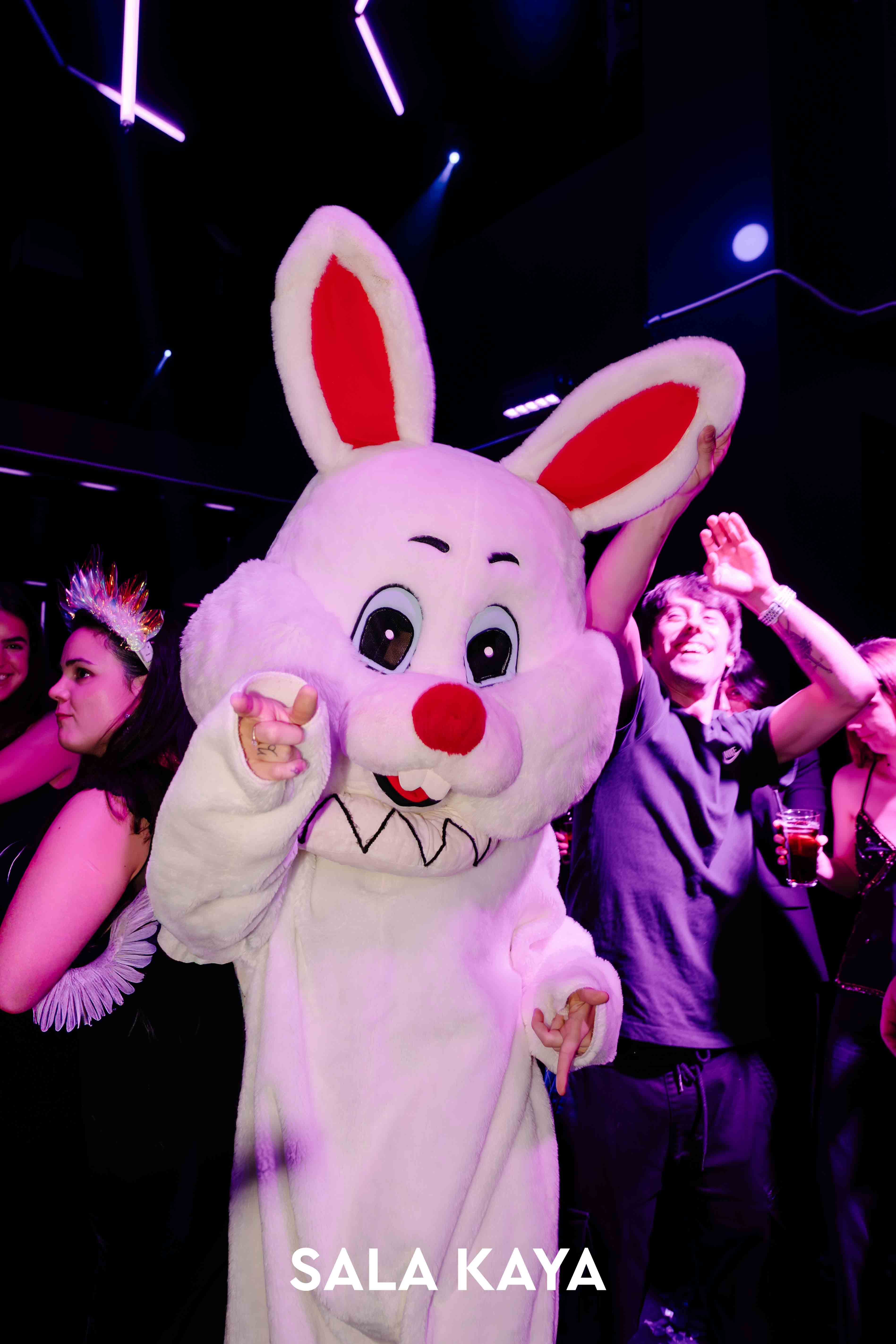 foto de público de POST HENRY MENDEZ