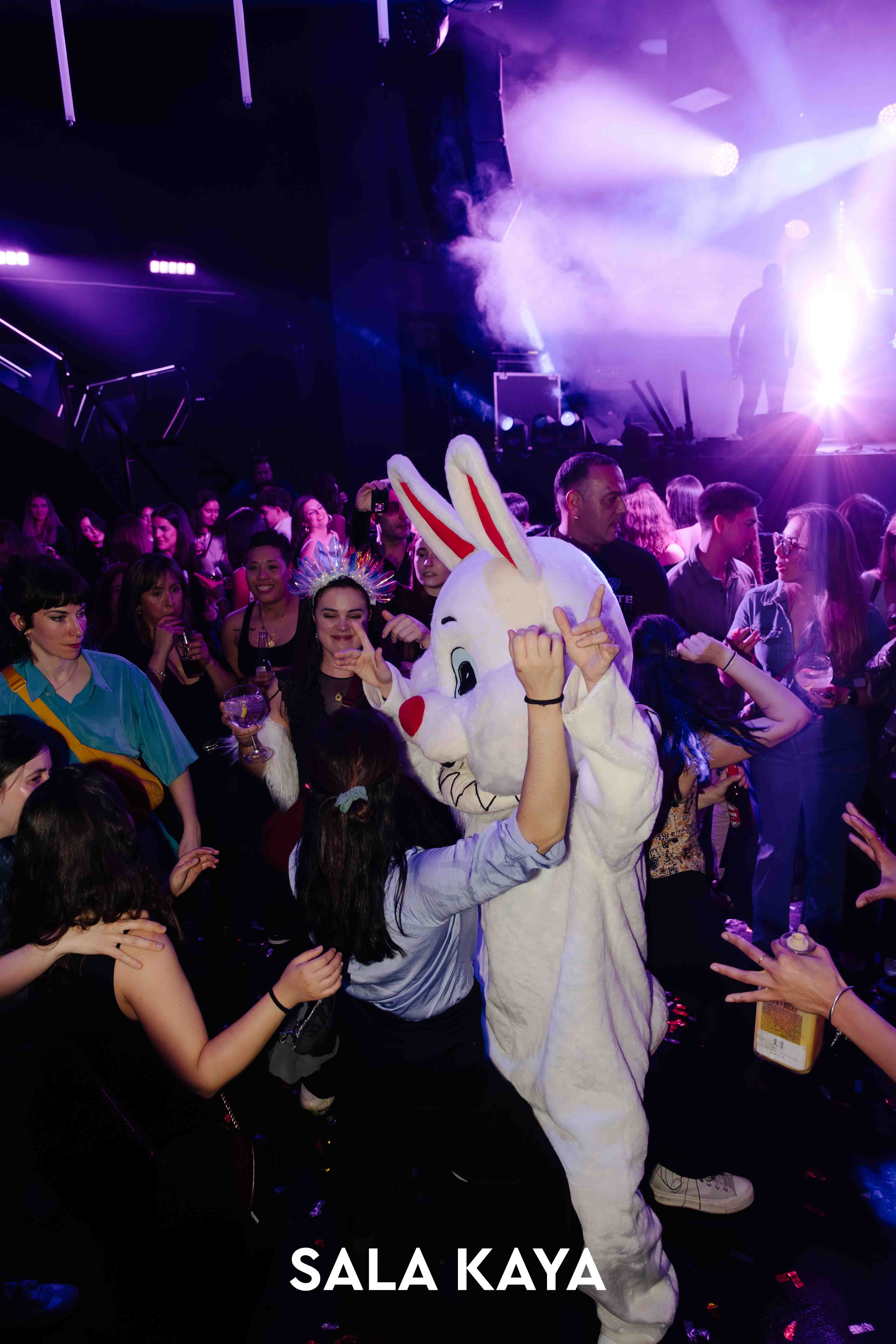 foto de público de POST HENRY MENDEZ