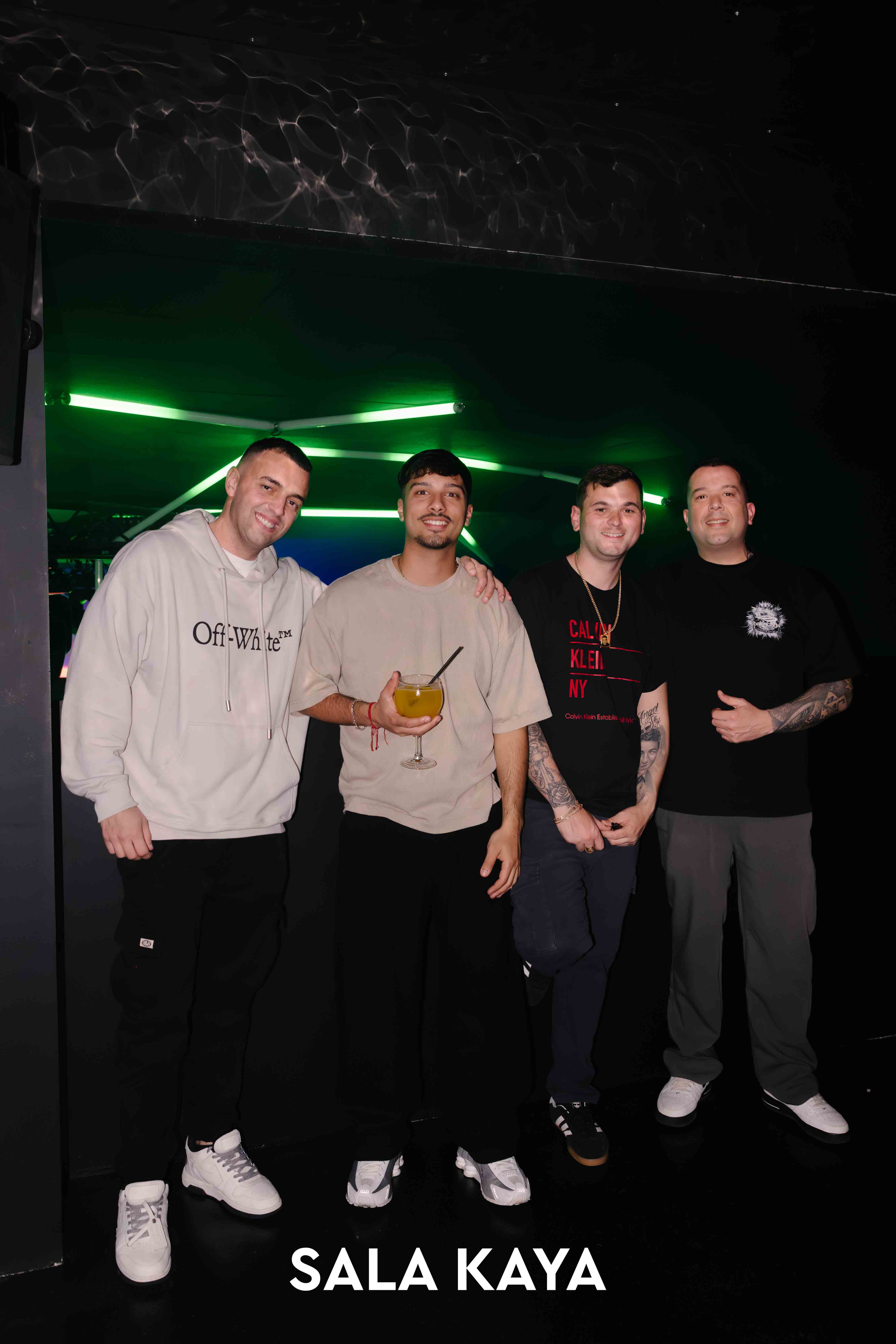 foto de público de POST HENRY MENDEZ