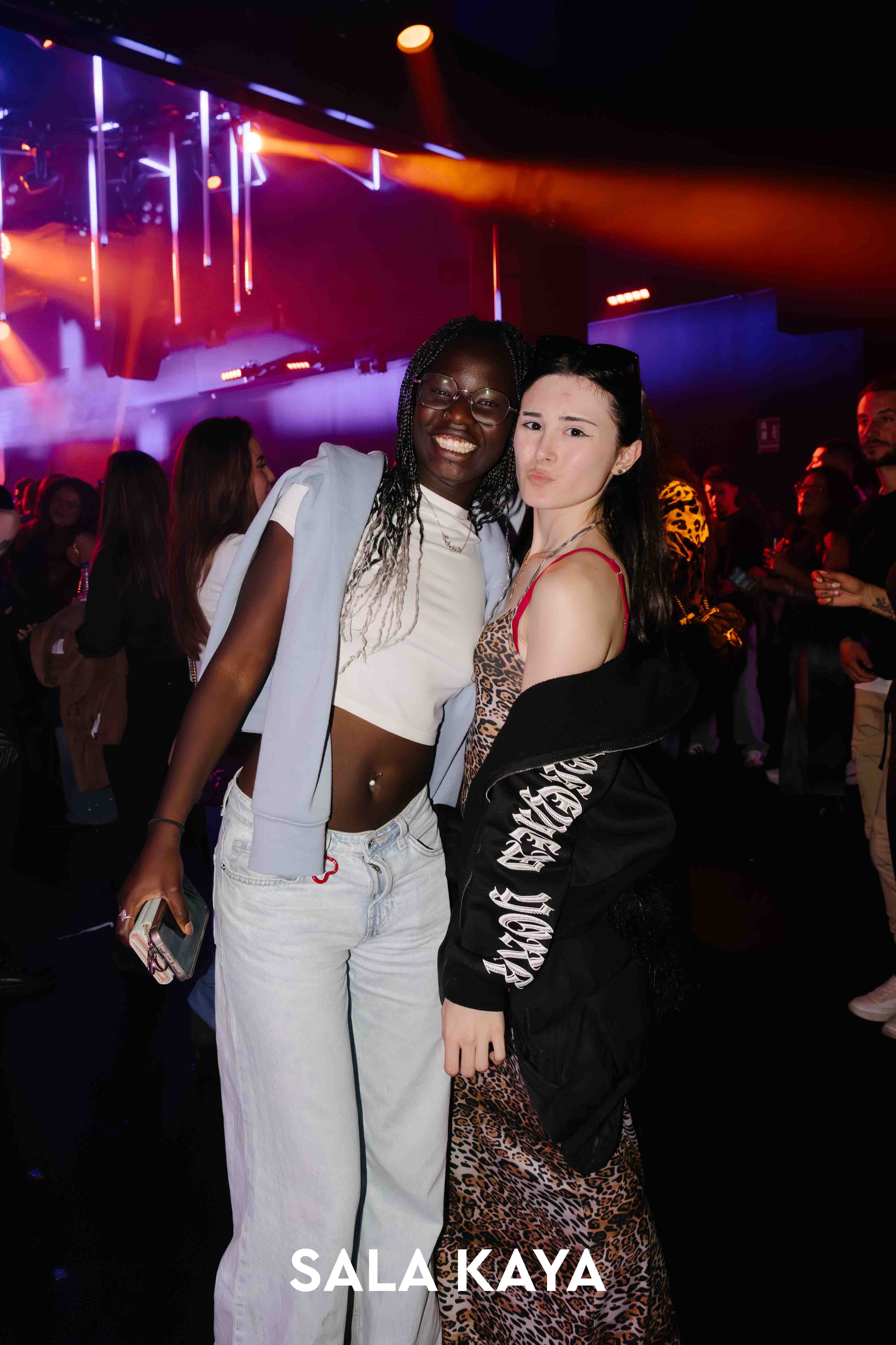 foto de público de POST HENRY MENDEZ