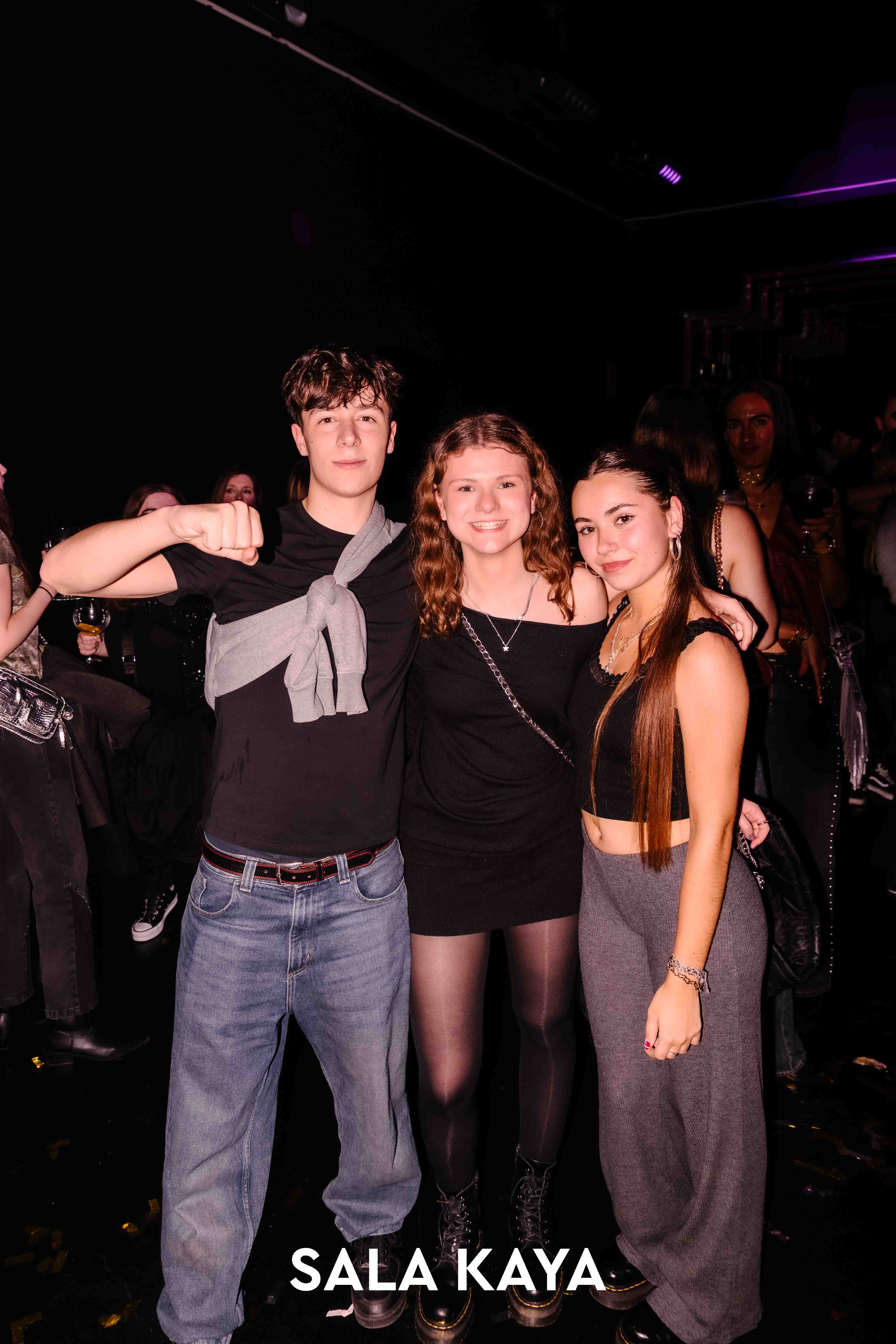 foto de público de POST HENRY MENDEZ