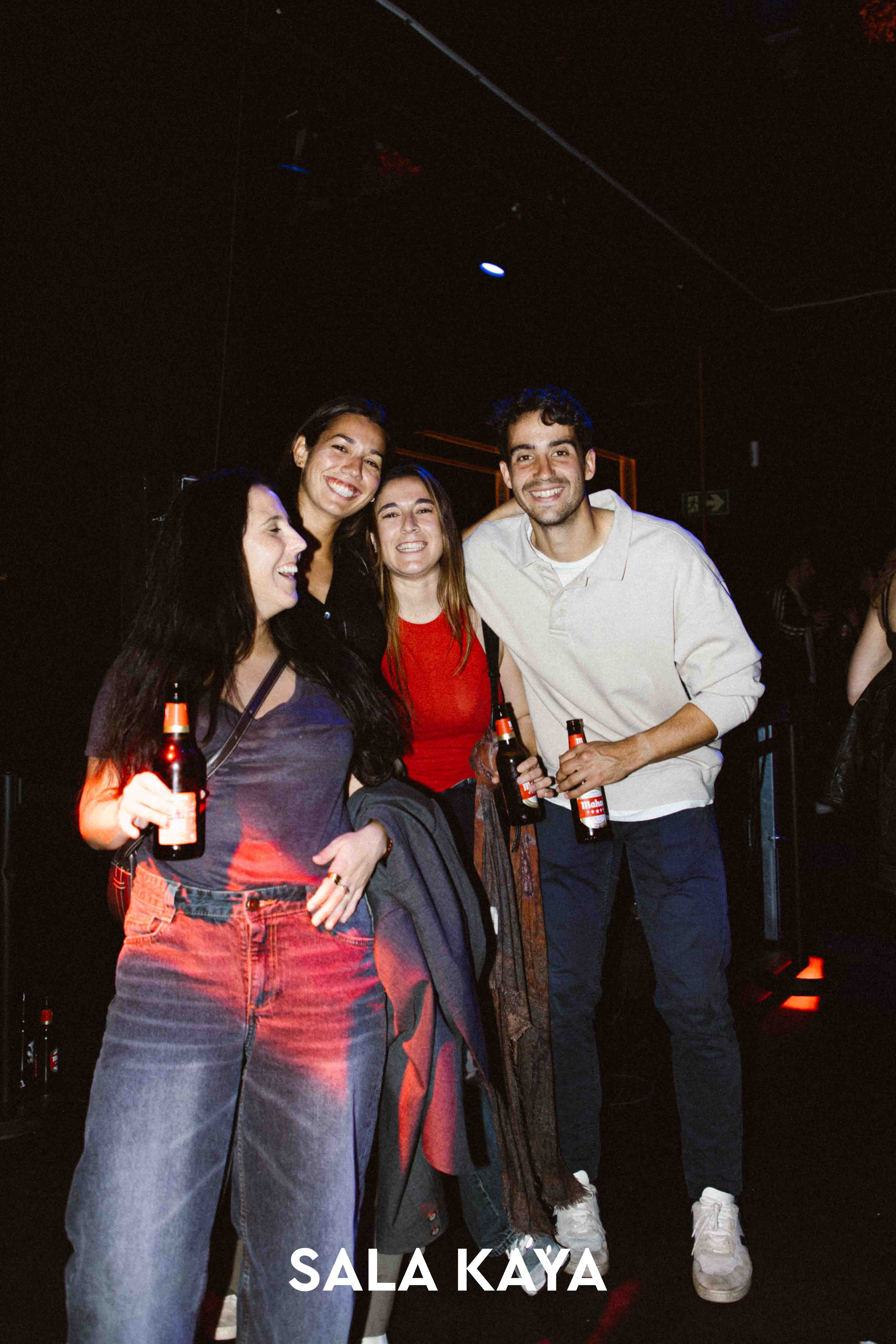 foto de público de PURO INDIE AFTER PARTY SIDECARS