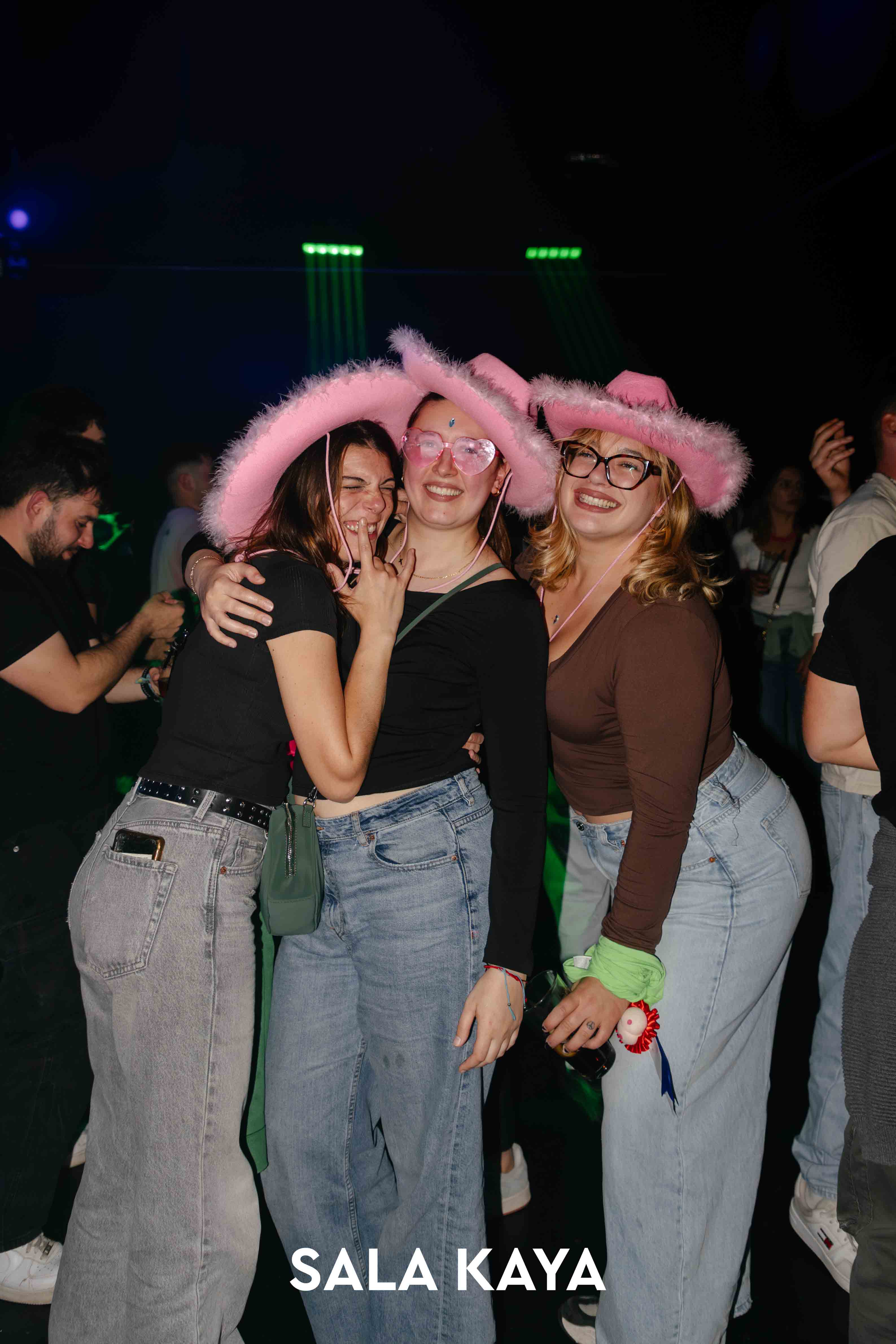 foto de público de REMEMBER REGGAETON RETURNS