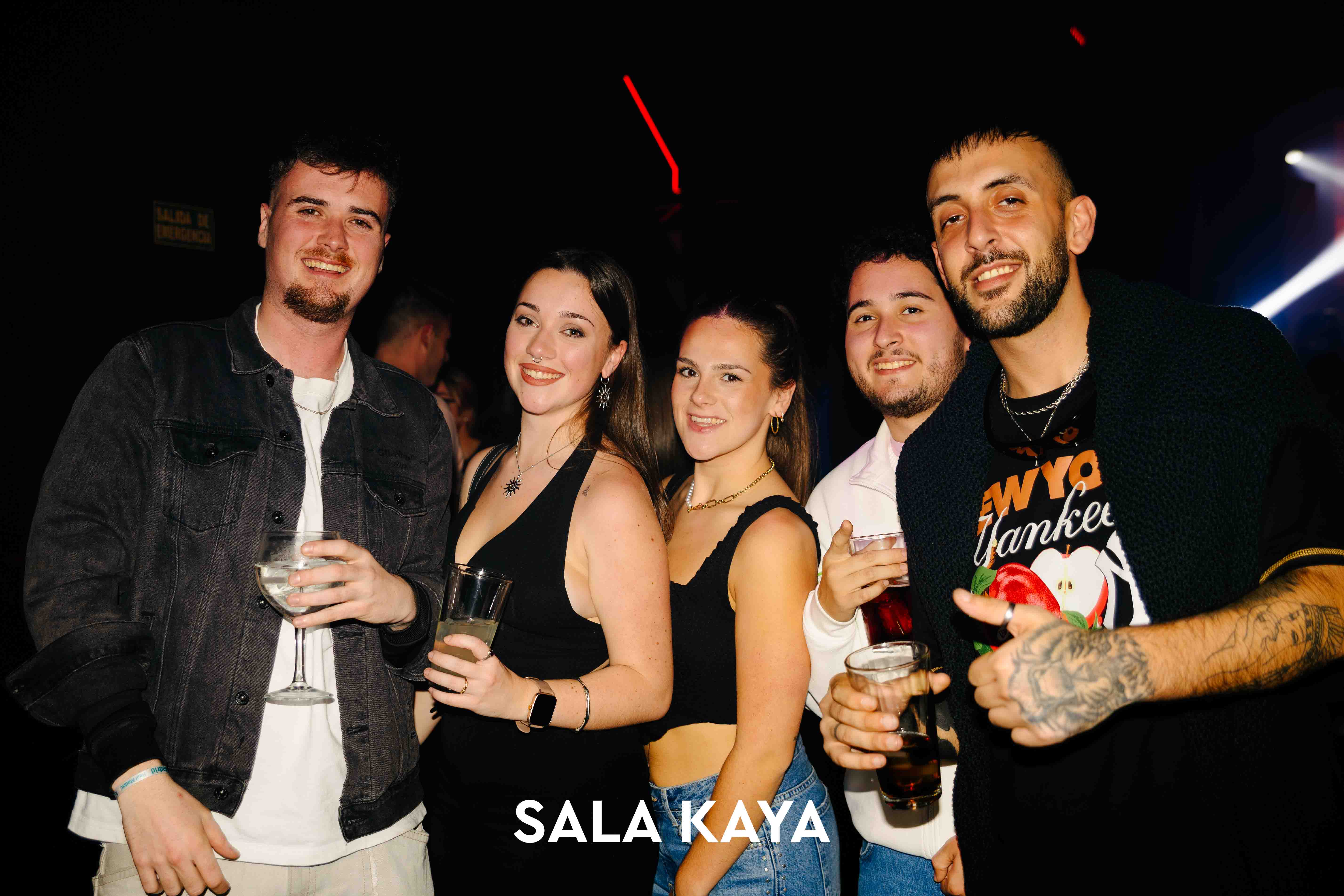 foto de público de REMEMBER REGGAETON VOL.3