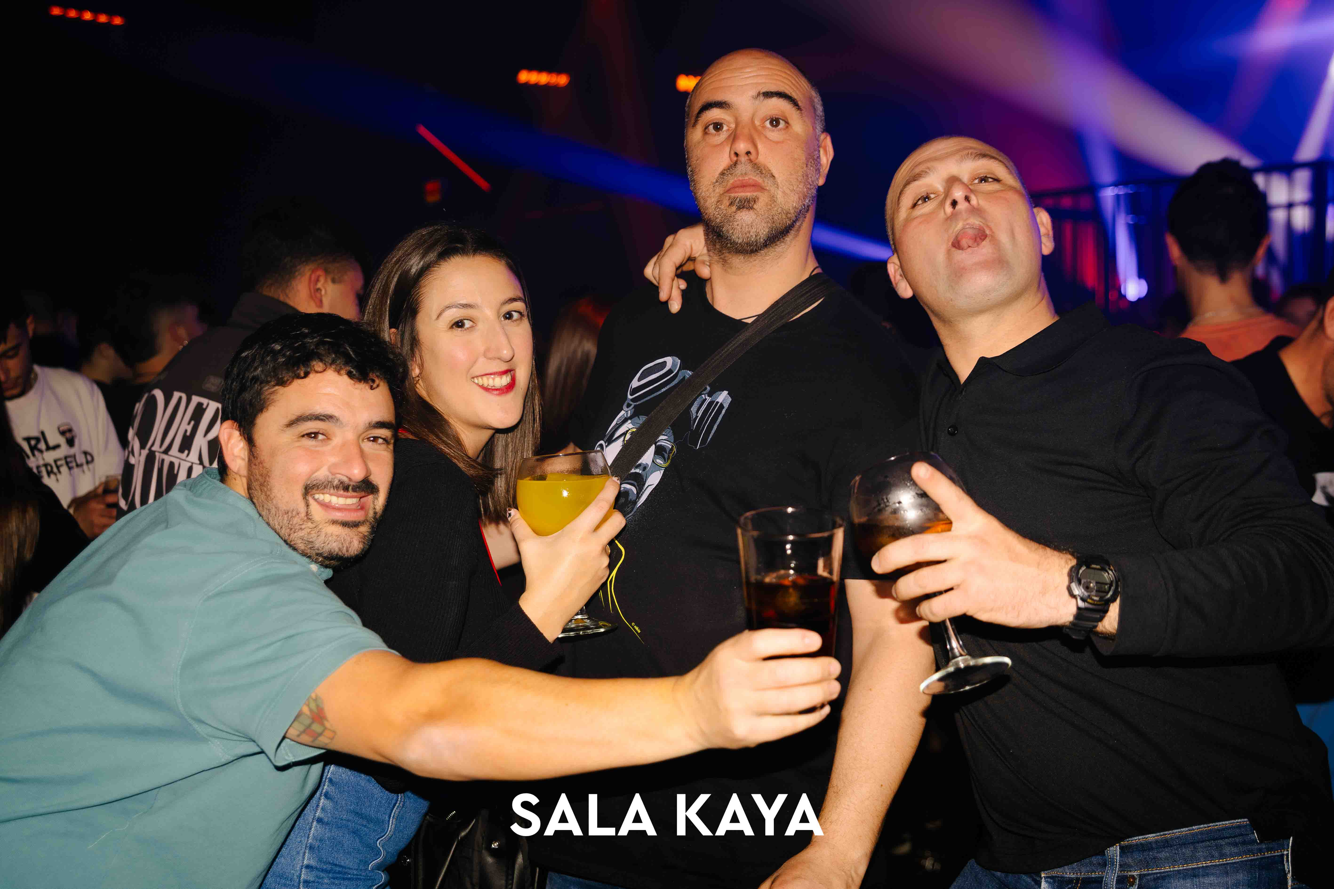 foto de público de REMEMBER REGGAETON VOL.3