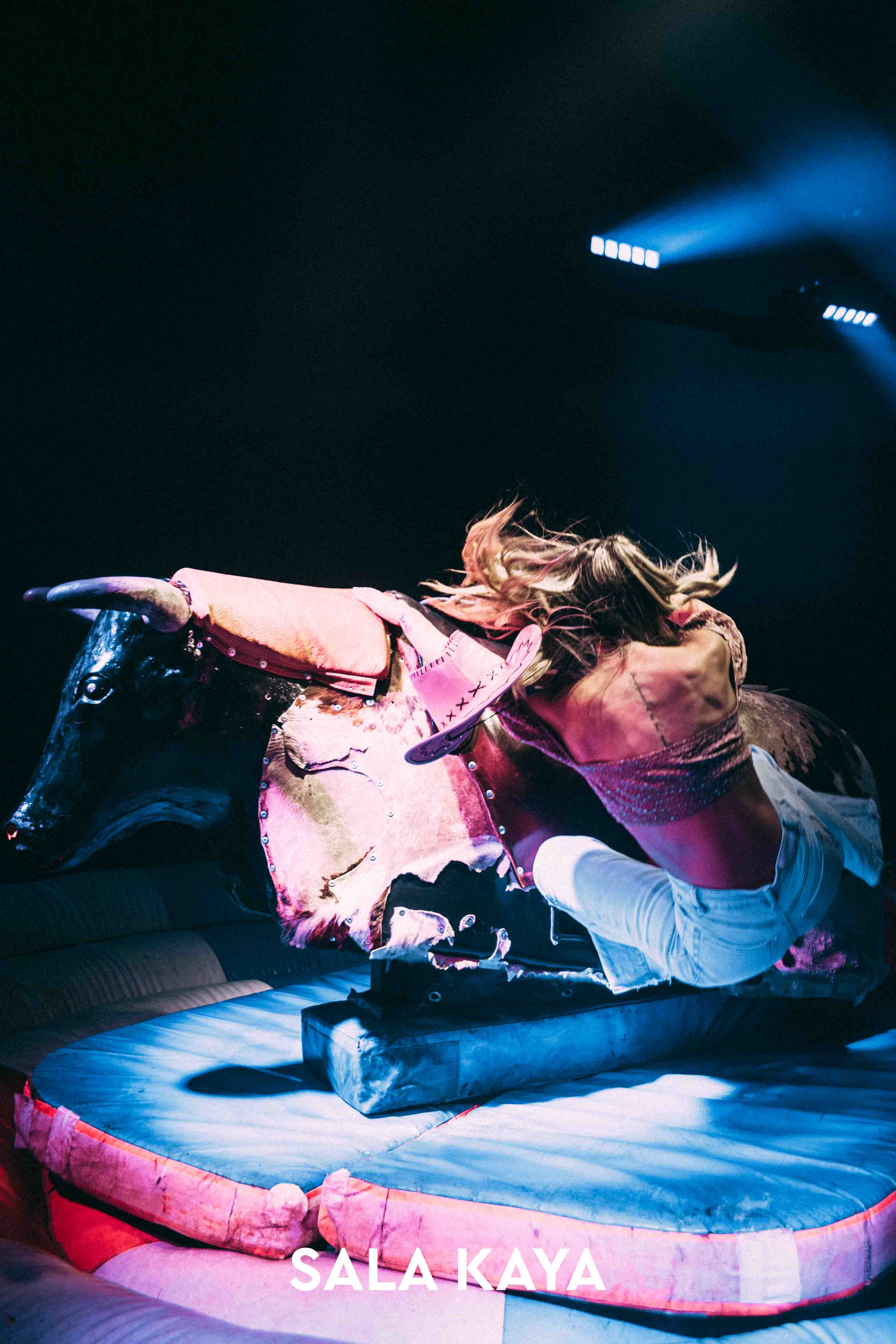 foto de público de RODEO PARTY