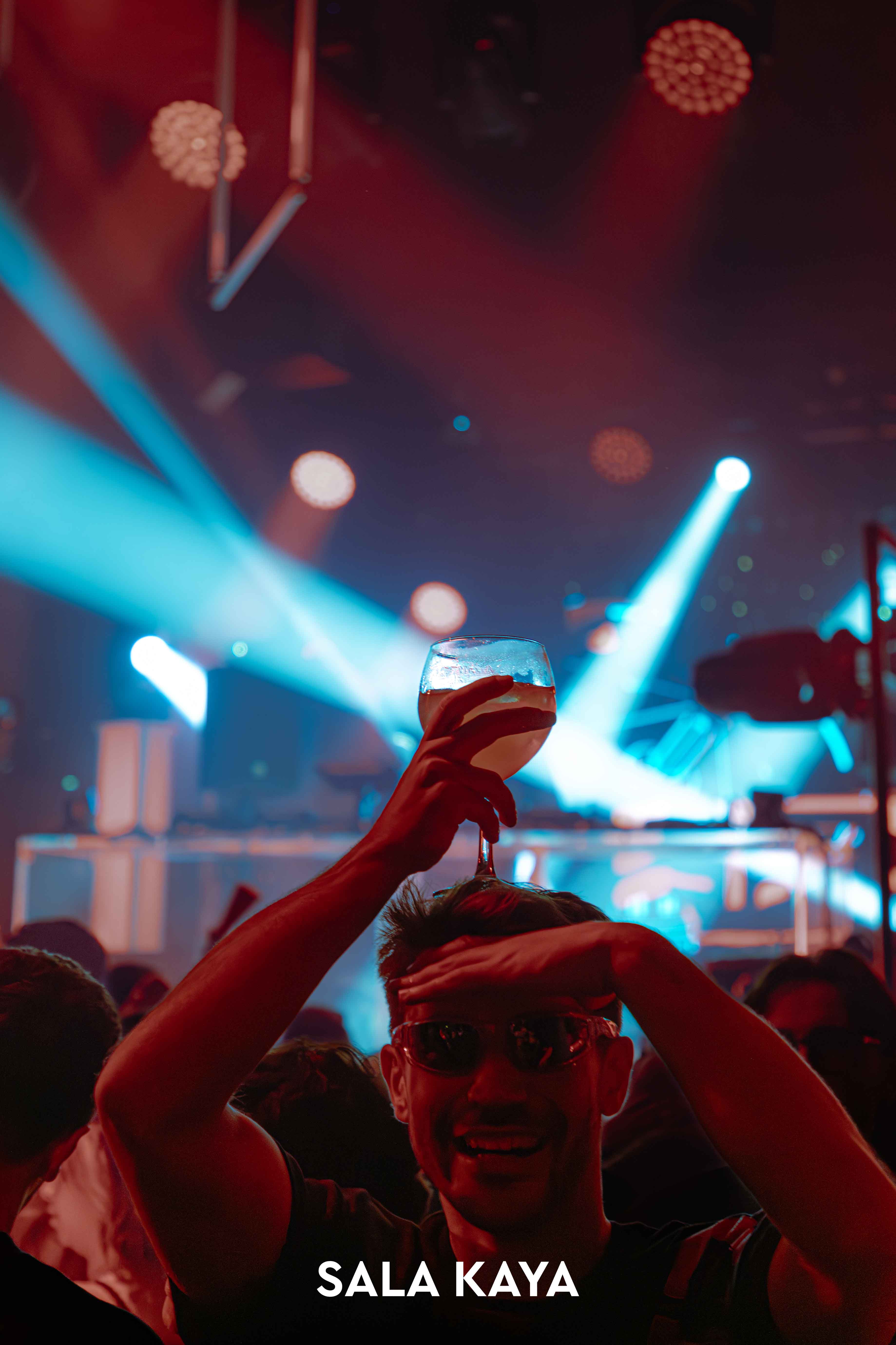 foto de público de SKRYPTION & DEXPHASE