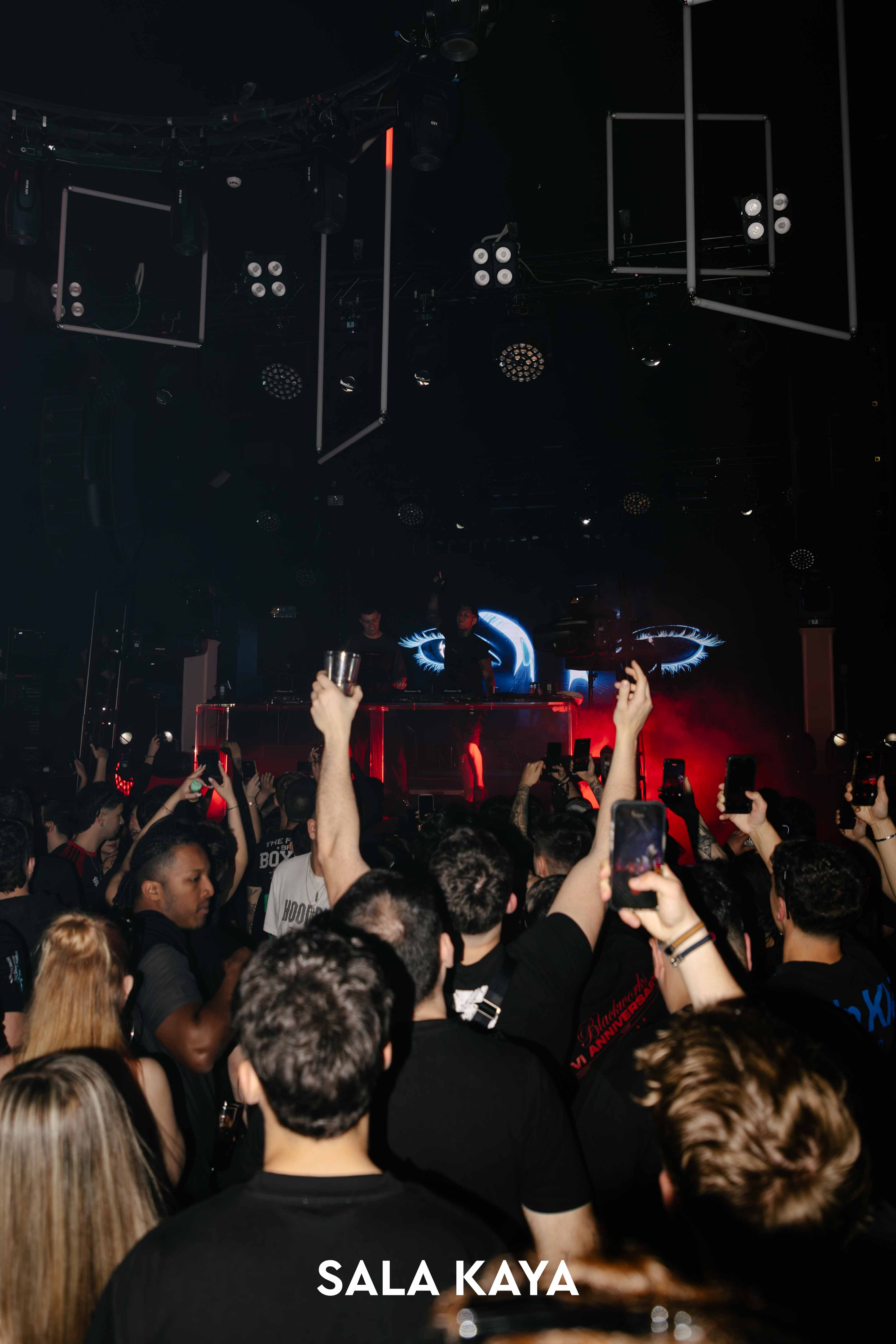 foto de público de SKRYPTION & DEXPHASE