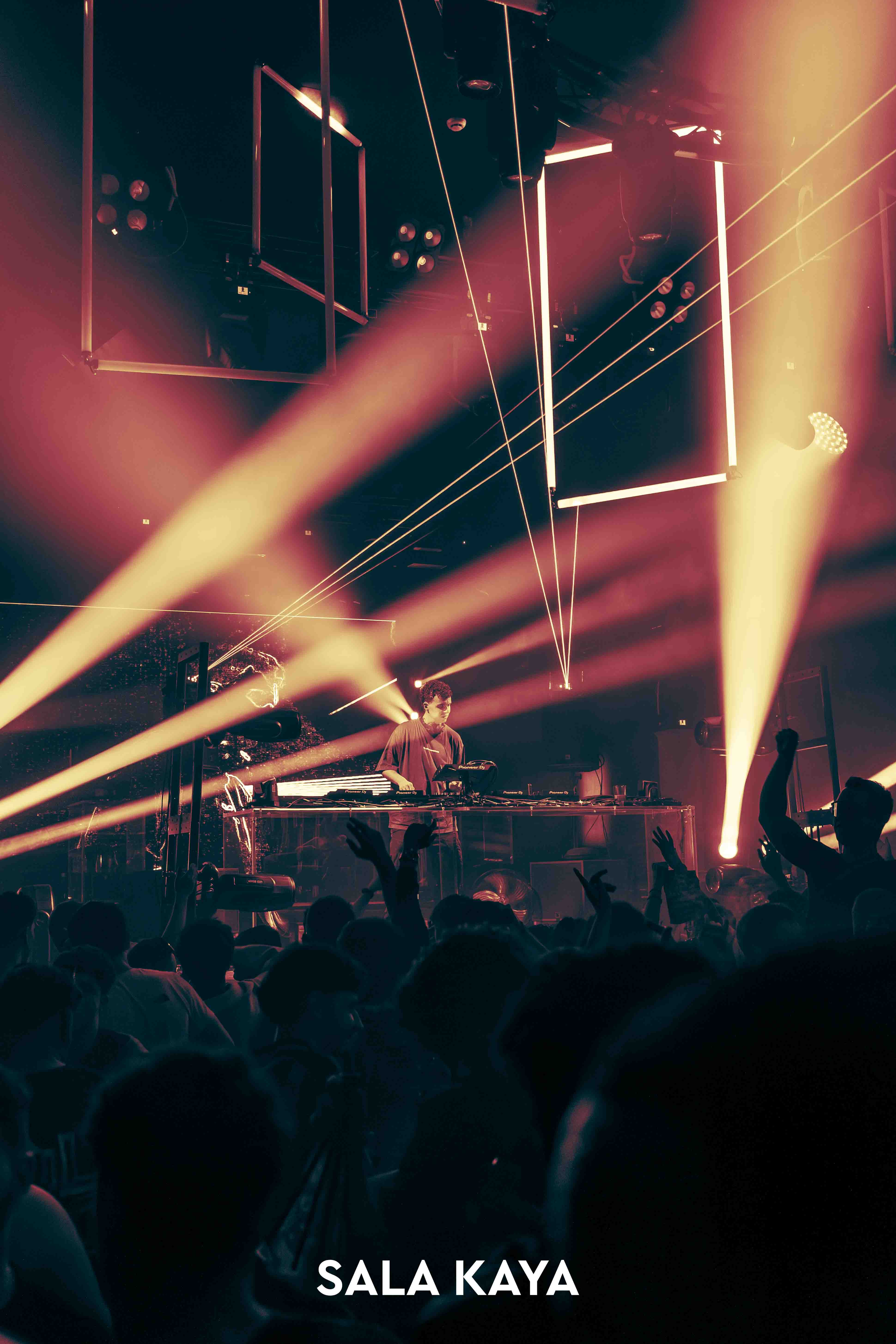 foto de público de SKRYPTION & DEXPHASE