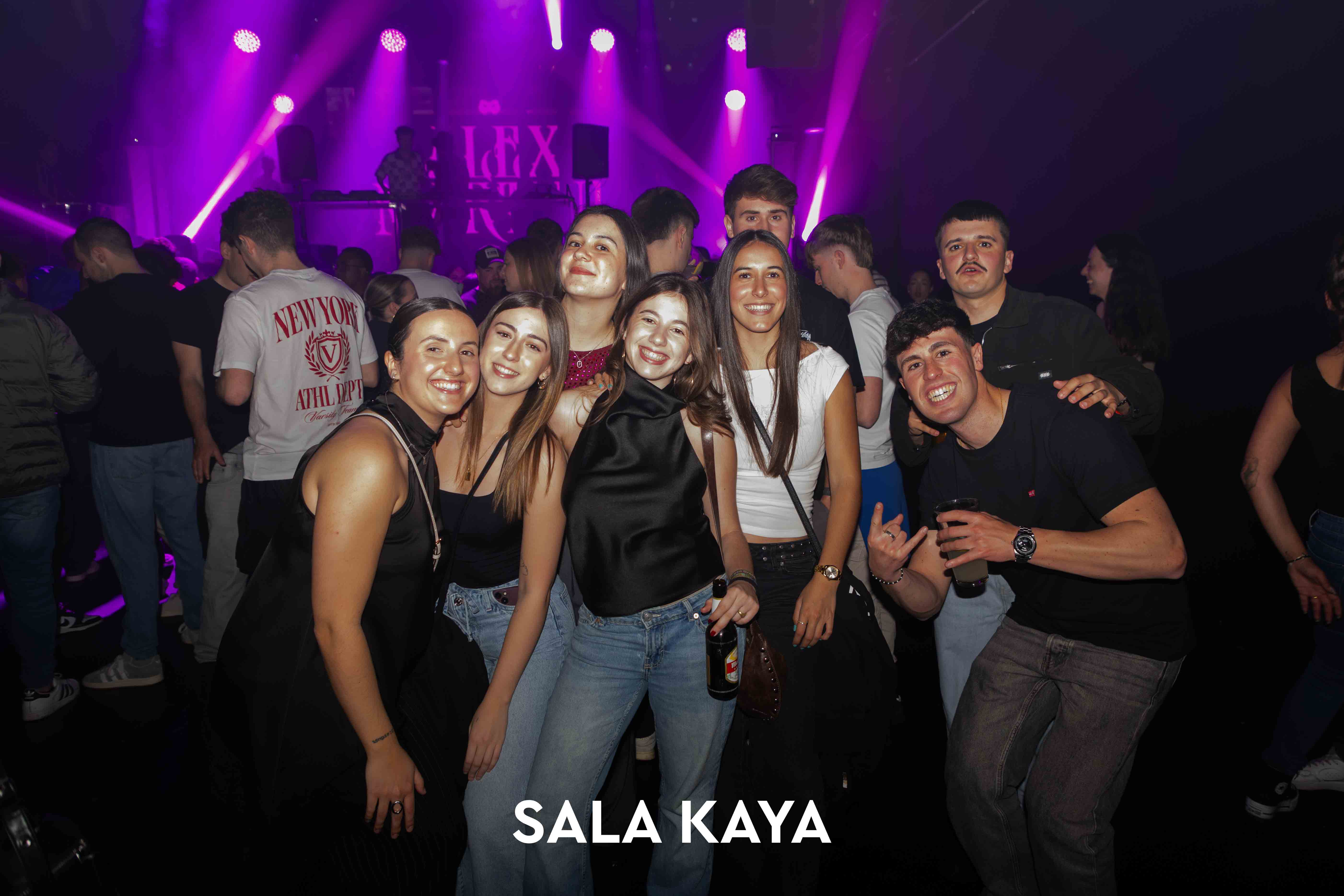 foto de público de ALEX MARTINI