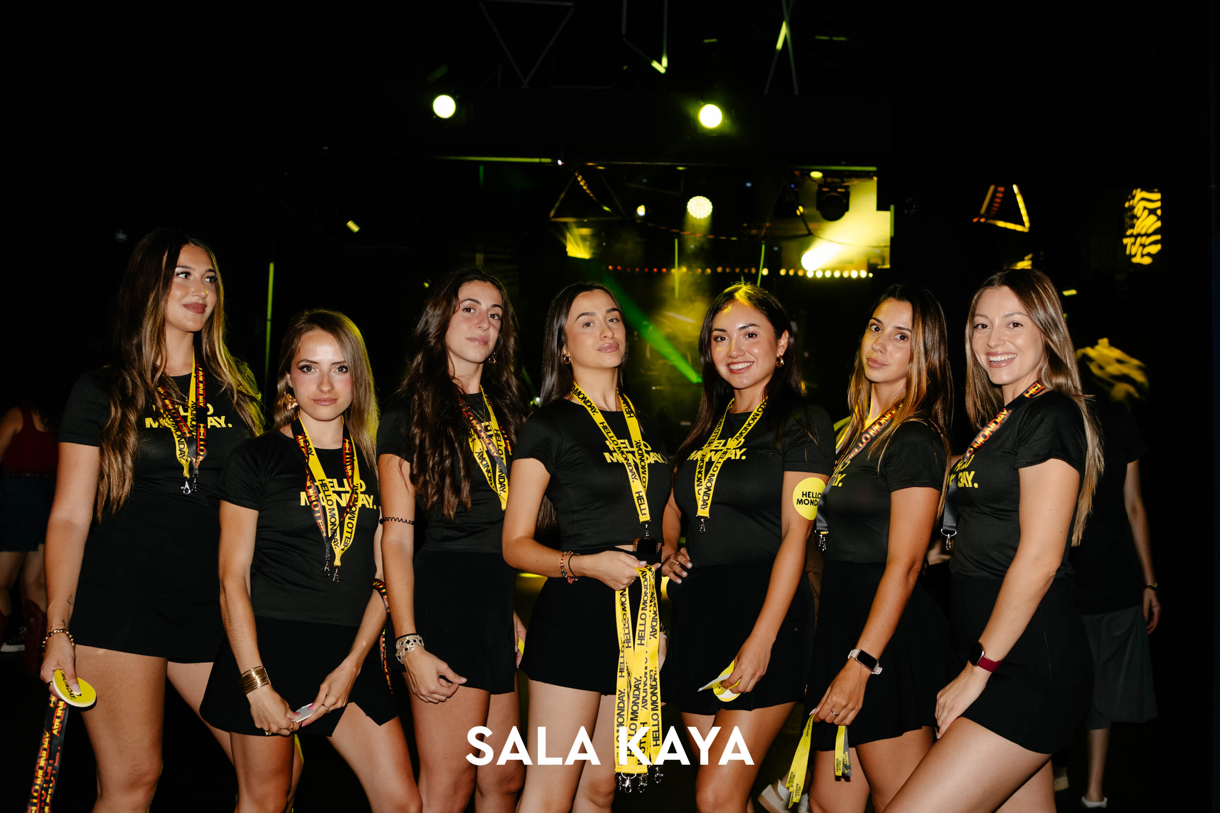 foto de público de FEVER MONDAY