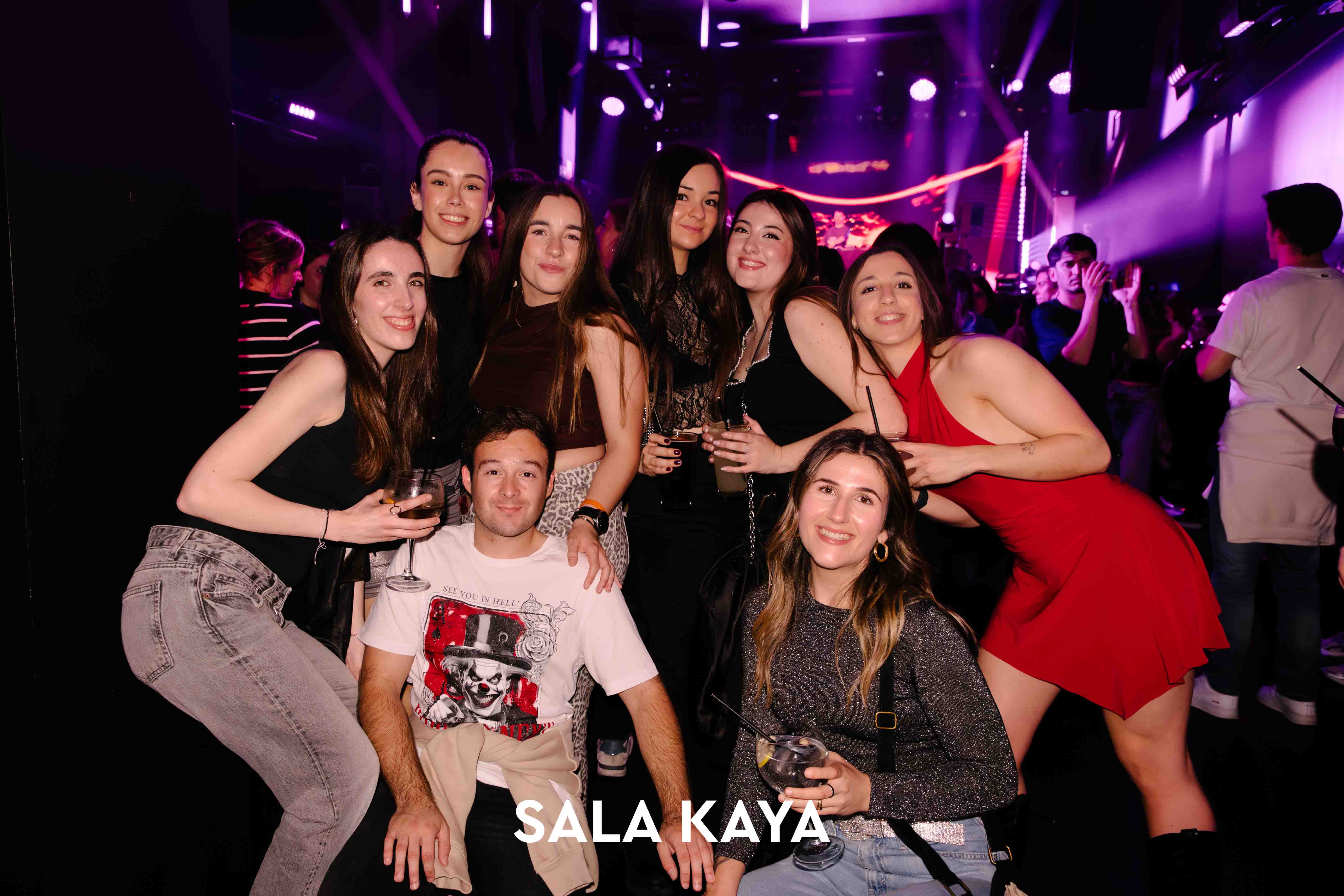 foto de público de POST HENRY MENDEZ